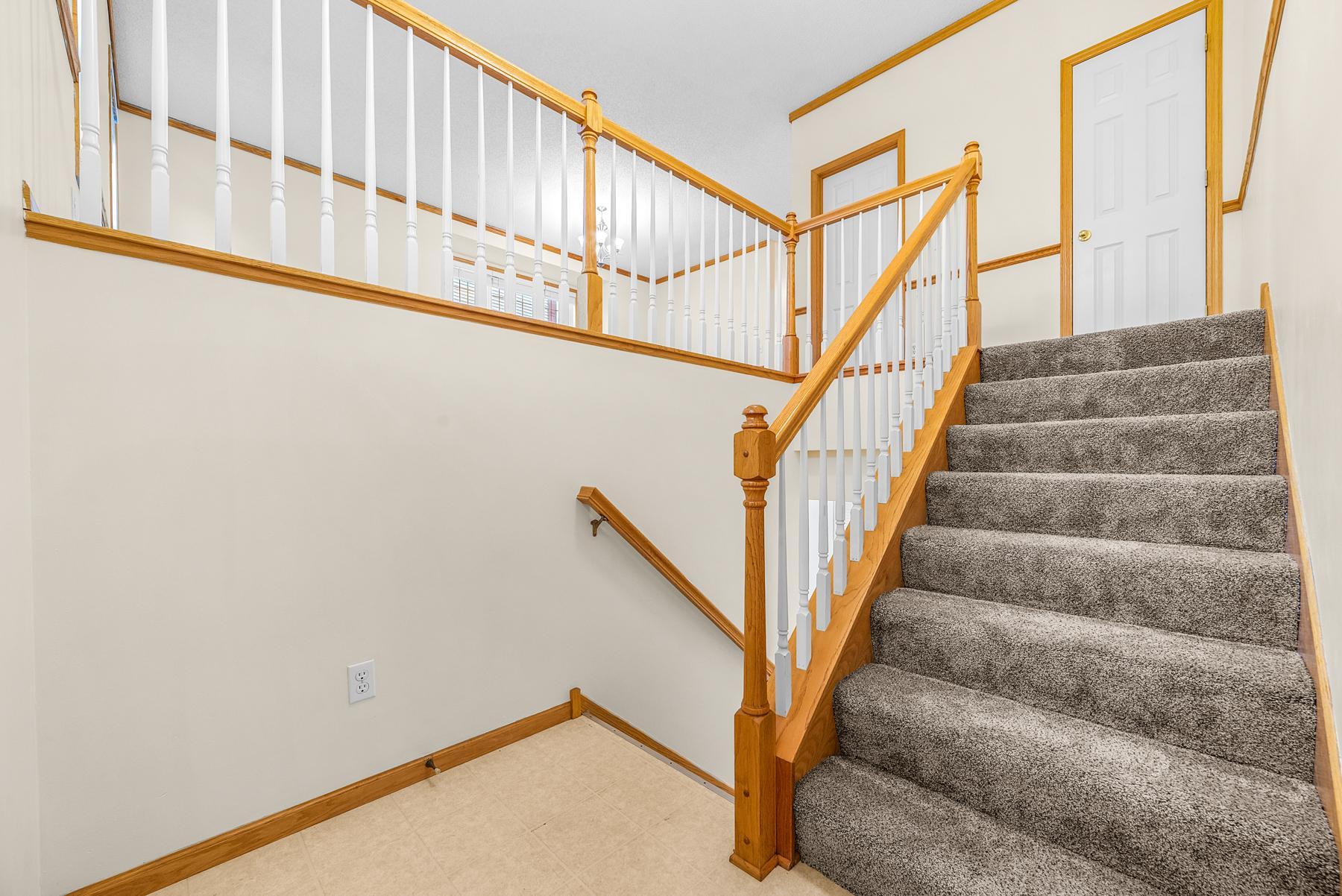View of Residential at 15726 Frisian Lane, Apple Valley MN 55124, Apple Valley (14 of 63) - Mike Wilen | Minnesota Team Real Estate
