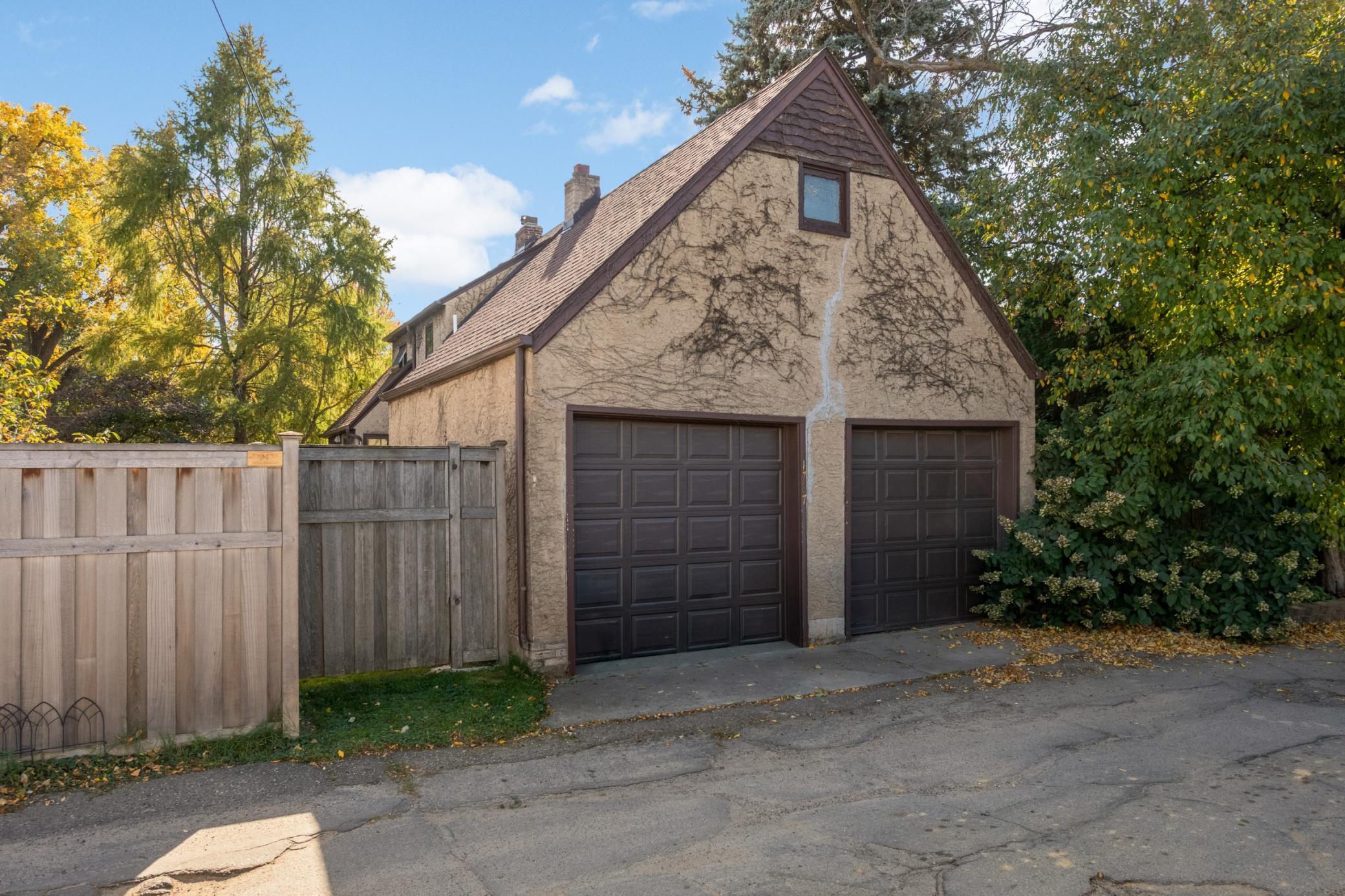 View of Residential at 1787 Hillcrest Avenue, Saint Paul MN 55116, Saint Paul (26 of 39) - Mike Wilen | Minnesota Team Real Estate