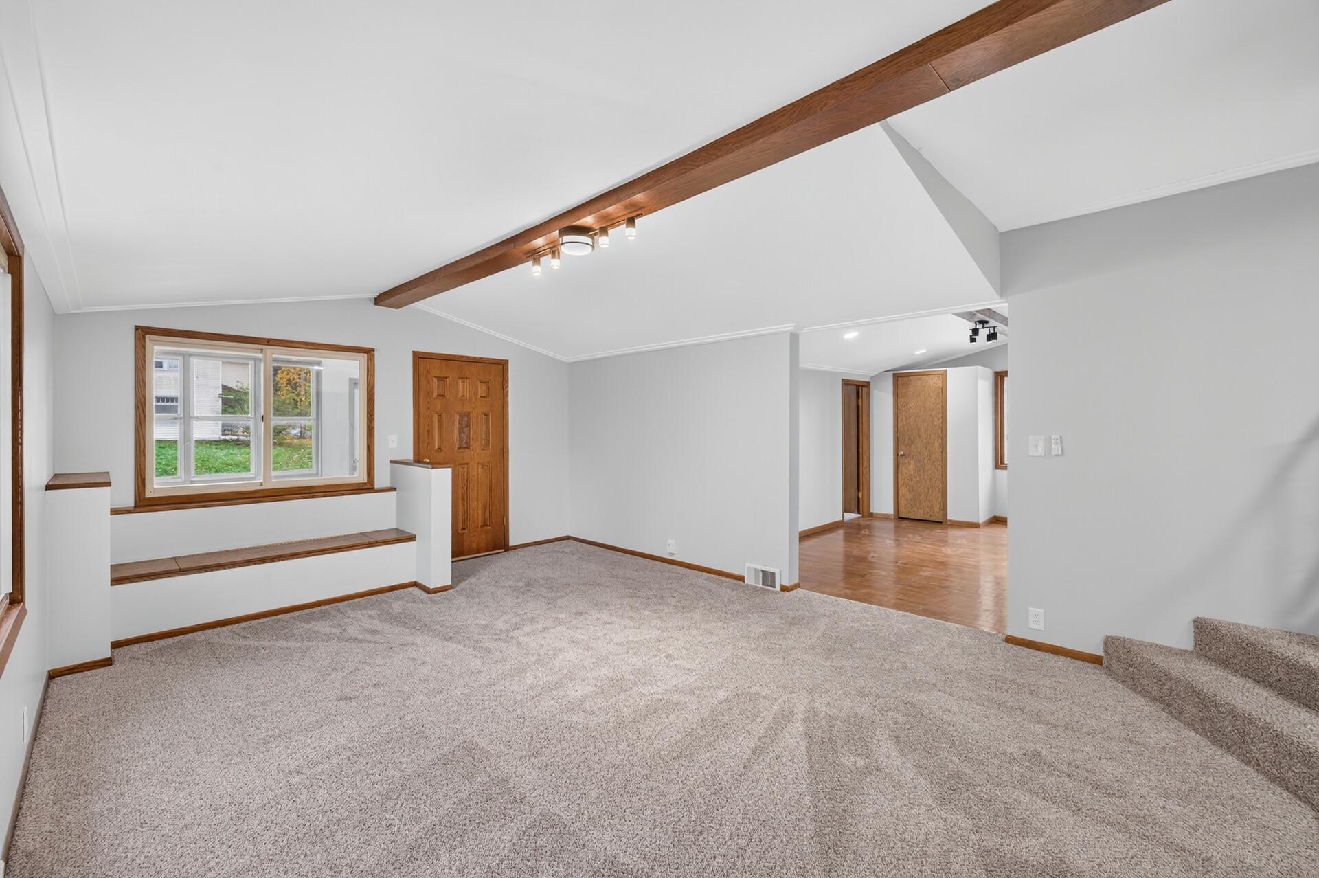 View of Residential at 2631 5th Avenue, North Saint Paul MN 55109, North Saint Paul (7 of 30) - Mike Wilen | Minnesota Team Real Estate