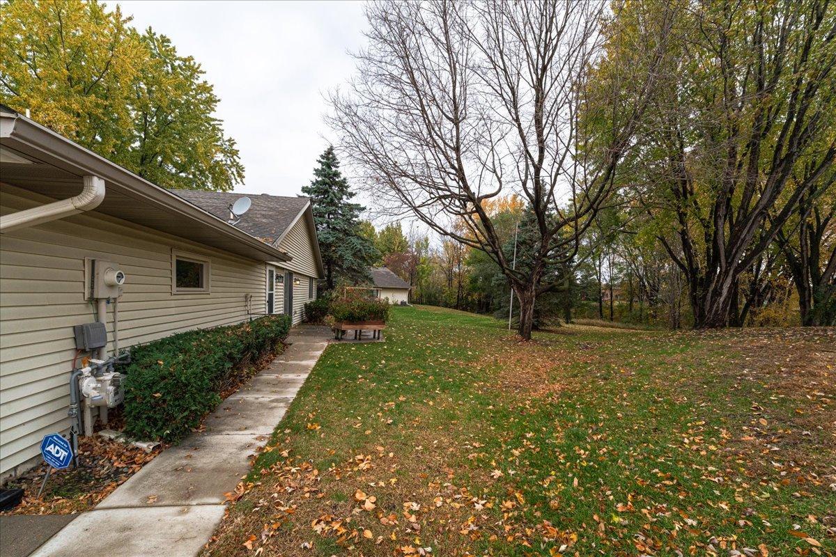 View of Residential at 20300 Hunter Court, Lakeville MN 55044, Lakeville (27 of 35) - Mike Wilen | Minnesota Team Real Estate
