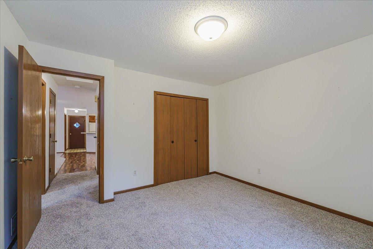 View of Residential at 20300 Hunter Court, Lakeville MN 55044, Lakeville (24 of 35) - Mike Wilen | Minnesota Team Real Estate