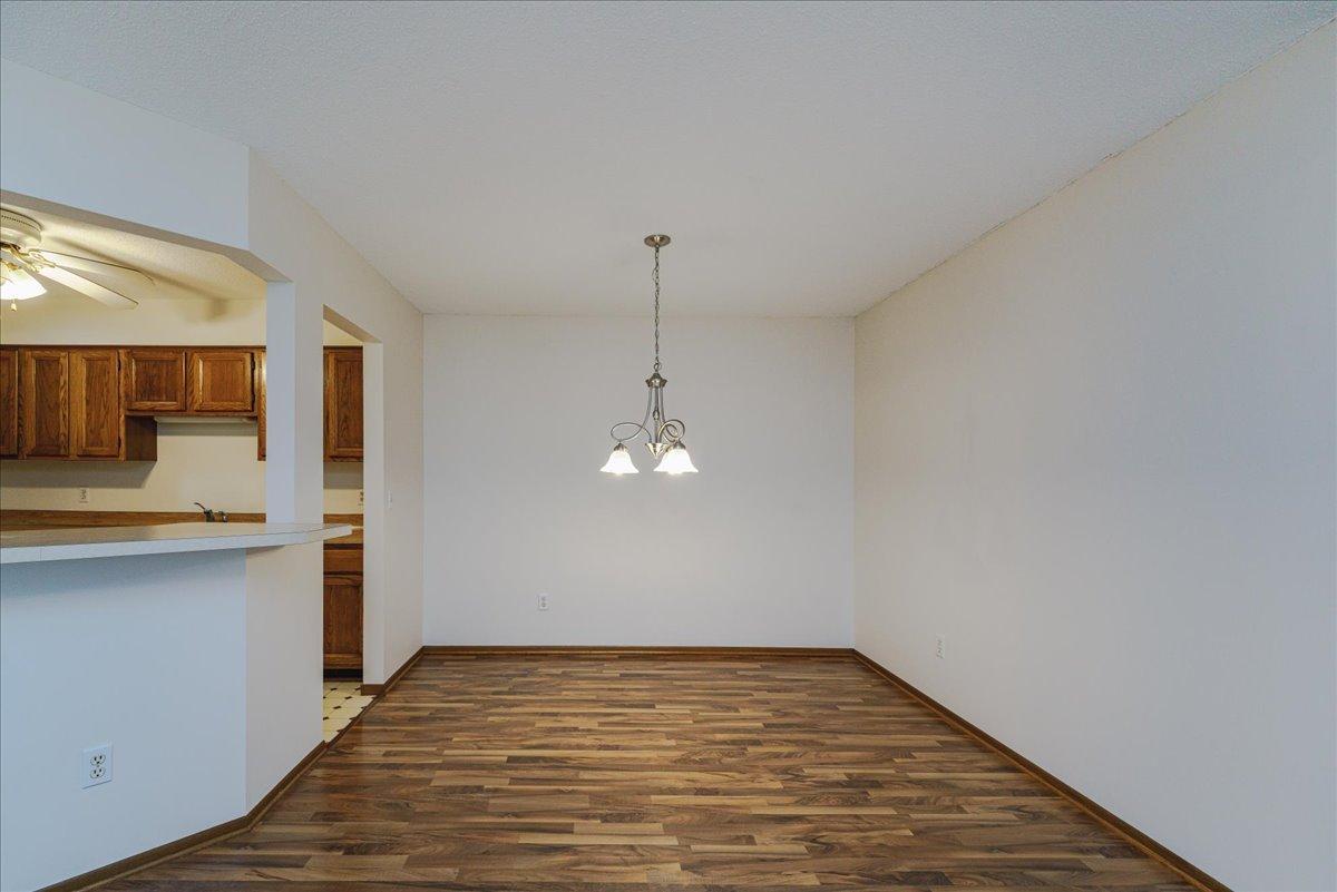 View of Residential at 20300 Hunter Court, Lakeville MN 55044, Lakeville (10 of 35) - Mike Wilen | Minnesota Team Real Estate