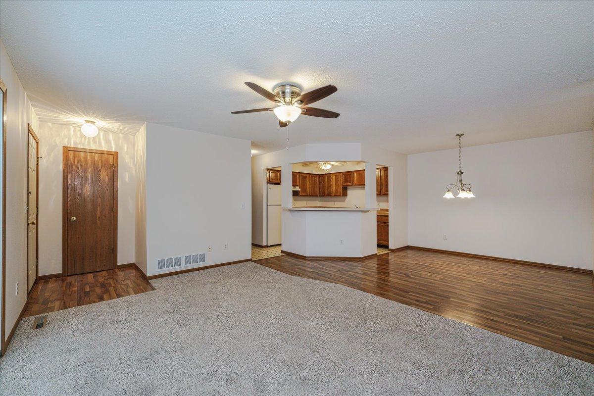 View of Residential at 20300 Hunter Court, Lakeville MN 55044, Lakeville (9 of 35) - Mike Wilen | Minnesota Team Real Estate