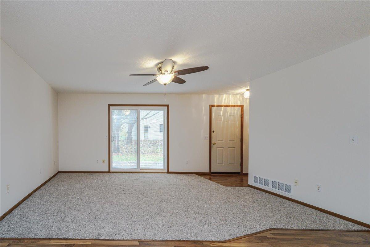 View of Residential at 20300 Hunter Court, Lakeville MN 55044, Lakeville (5 of 35) - Mike Wilen | Minnesota Team Real Estate