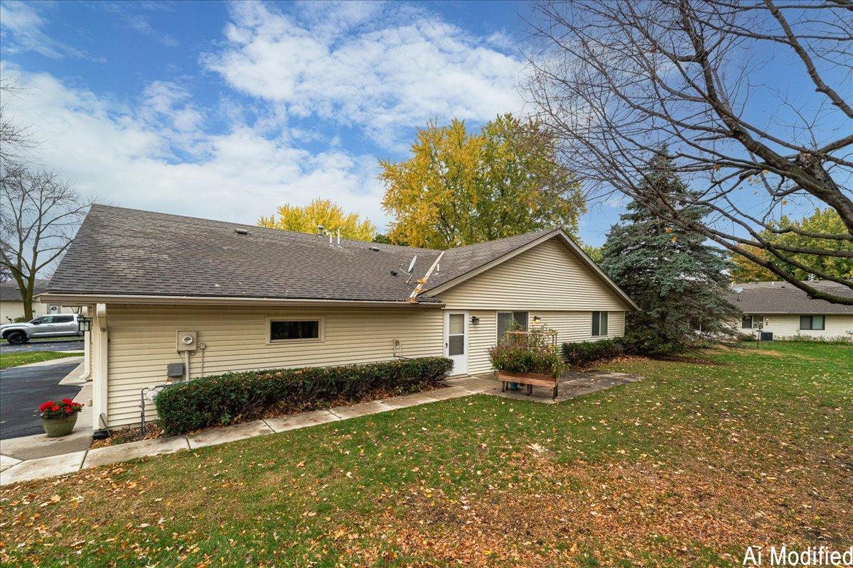 View of Residential at 20300 Hunter Court, Lakeville MN 55044, Lakeville (3 of 35) - Mike Wilen | Minnesota Team Real Estate