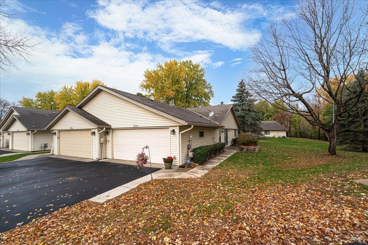 View of Residential at 20300 Hunter Court, Lakeville MN 55044, Lakeville (2 of 35) - Mike Wilen | Minnesota Team Real Estate