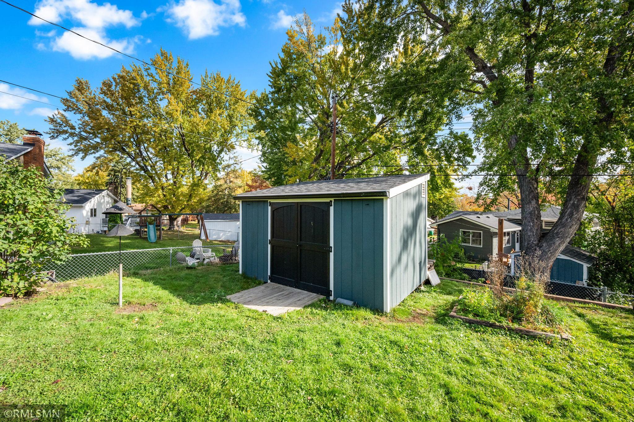 View of Residential at 3800 Gettysburg Avenue, New Hope MN 55427, New Hope (25 of 40) - Mike Wilen | Minnesota Team Real Estate