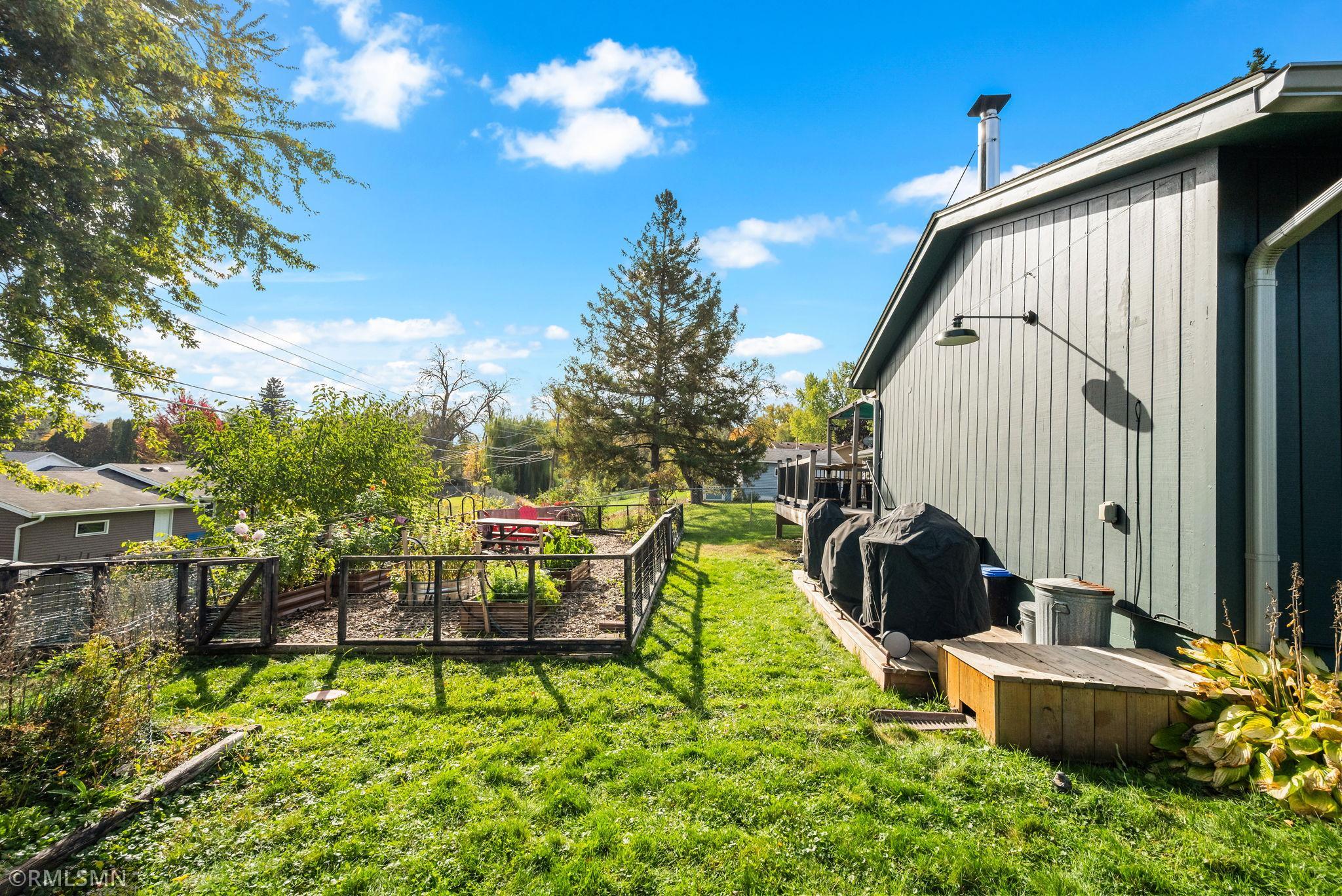 View of Residential at 3800 Gettysburg Avenue, New Hope MN 55427, New Hope (24 of 40) - Mike Wilen | Minnesota Team Real Estate