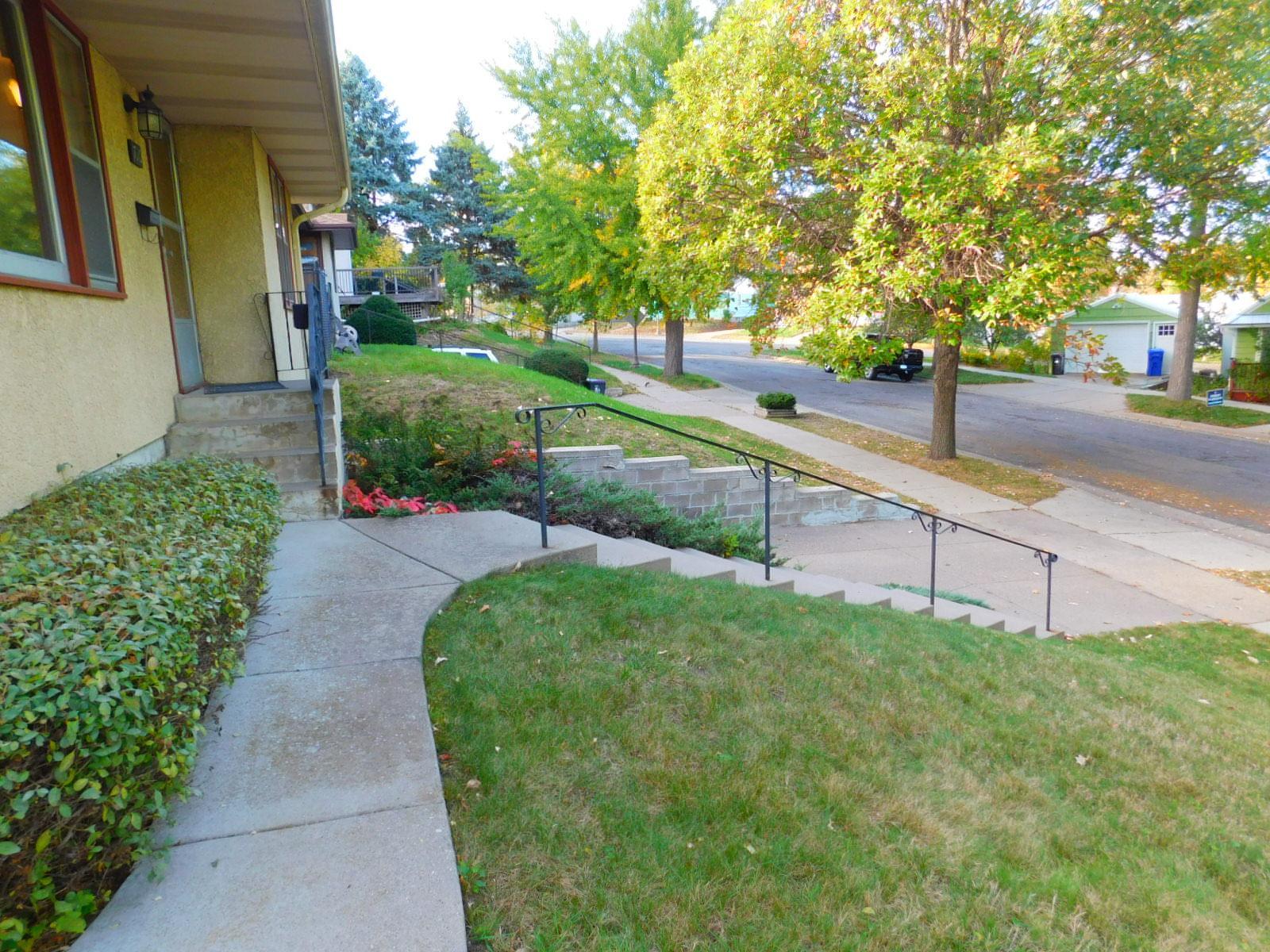 View of Residential at 710 Edgar Avenue, Saint Paul MN 55117, Saint Paul (5 of 29) - Mike Wilen | Minnesota Team Real Estate