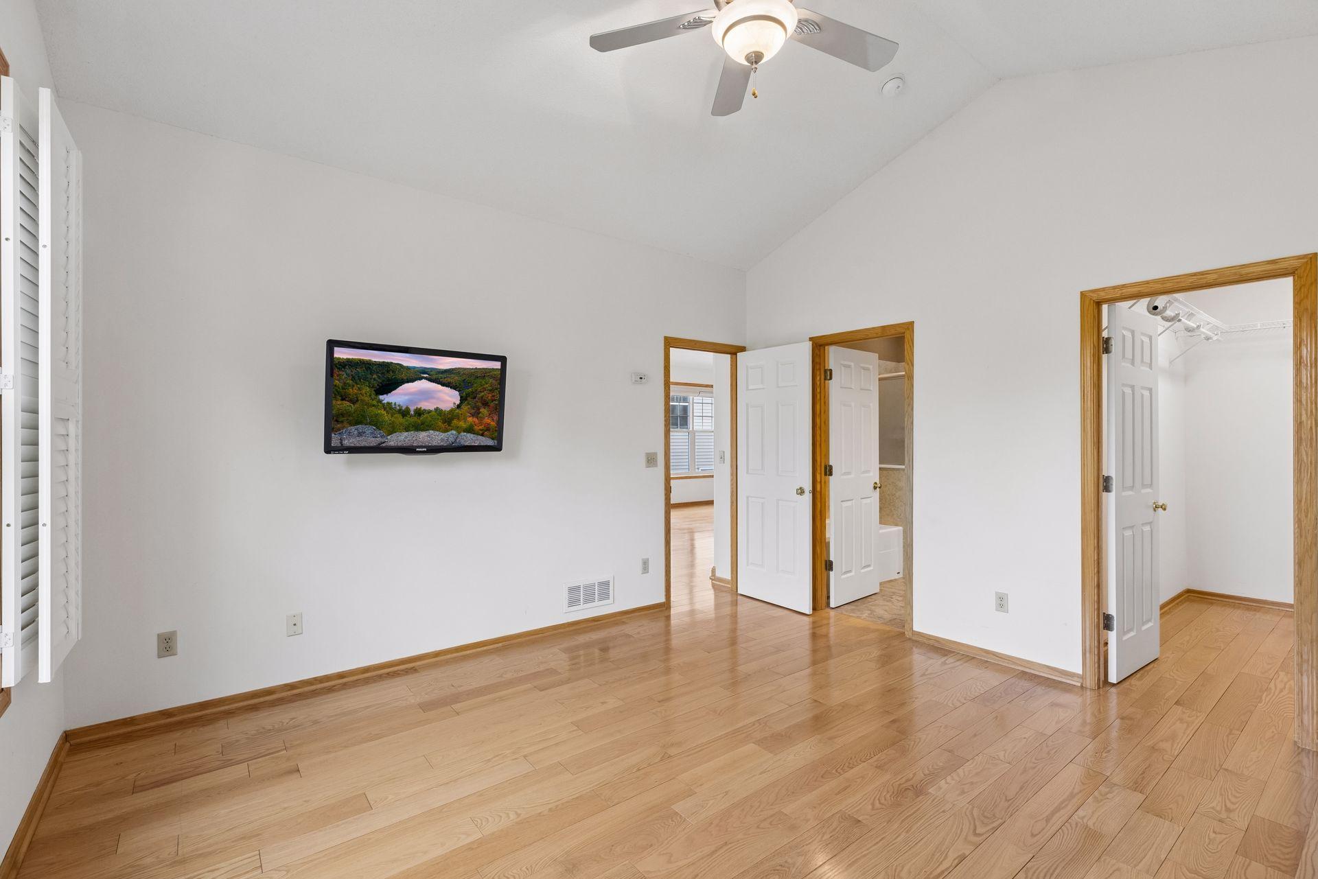 View of Residential at 2545 Prairie Oak Trail, Woodbury MN 55125, Woodbury (24 of 72) - Mike Wilen | Minnesota Team Real Estate
