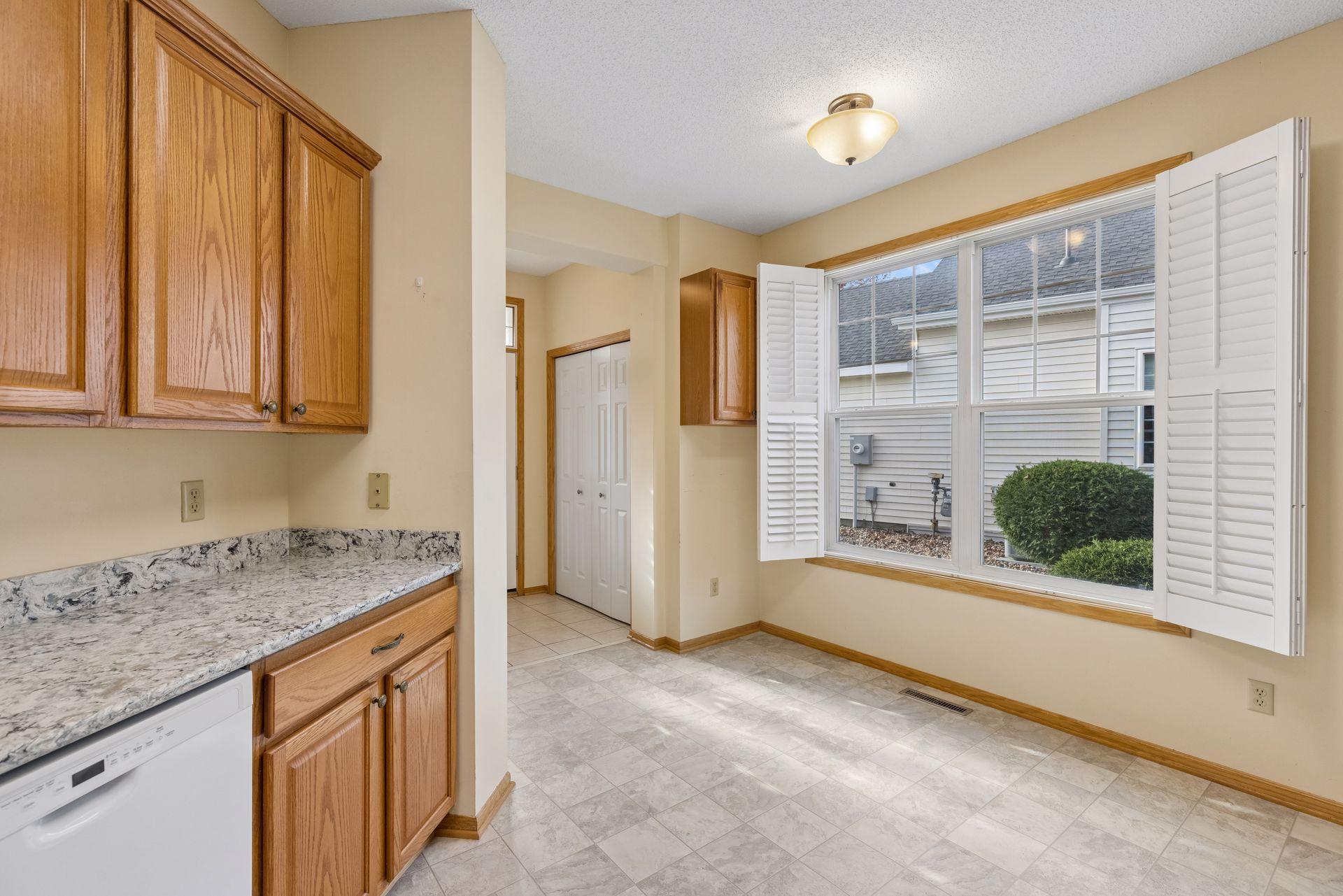 View of Residential at 2545 Prairie Oak Trail, Woodbury MN 55125, Woodbury (22 of 72) - Mike Wilen | Minnesota Team Real Estate