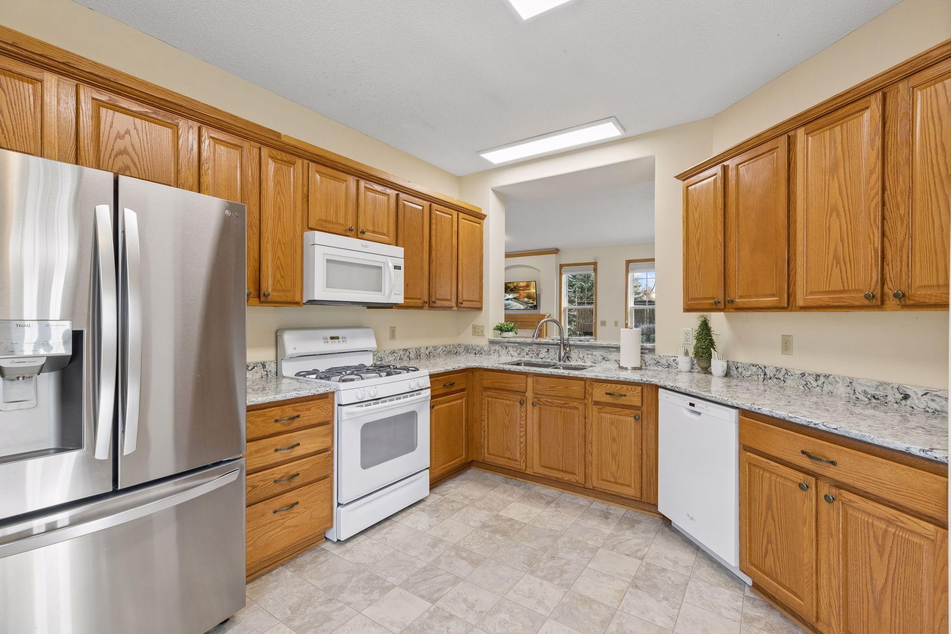 View of Residential at 2545 Prairie Oak Trail, Woodbury MN 55125, Woodbury (5 of 72) - Mike Wilen | Minnesota Team Real Estate