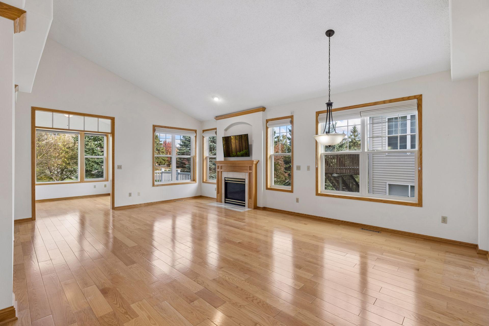 View of Residential at 2545 Prairie Oak Trail, Woodbury MN 55125, Woodbury (12 of 72) - Mike Wilen | Minnesota Team Real Estate