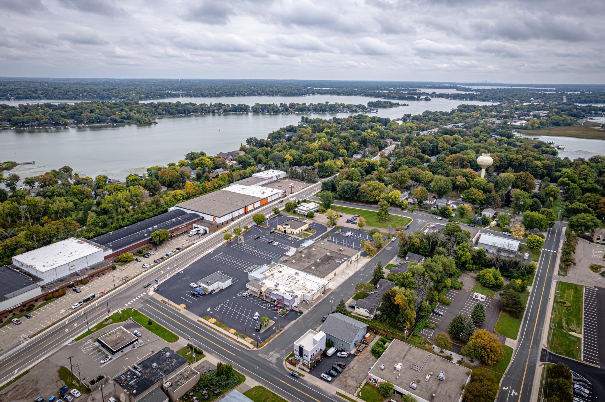 View of Residential Income at 5243 Eden Road, Mound MN 55364, Mound (10 of 33) - Mike Wilen | Minnesota Team Real Estate