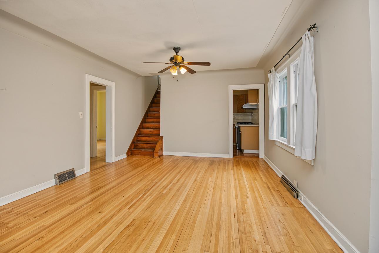 View of Residential at 4721 France Avenue, Minneapolis MN 55410, Minneapolis (8 of 39) - Mike Wilen | Minnesota Team Real Estate