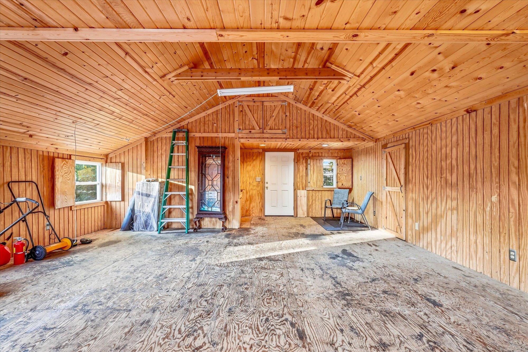 View of Residential at 2016 Laurel Avenue, Saint Paul MN 55104, Saint Paul (54 of 56) - Mike Wilen | Minnesota Team Real Estate