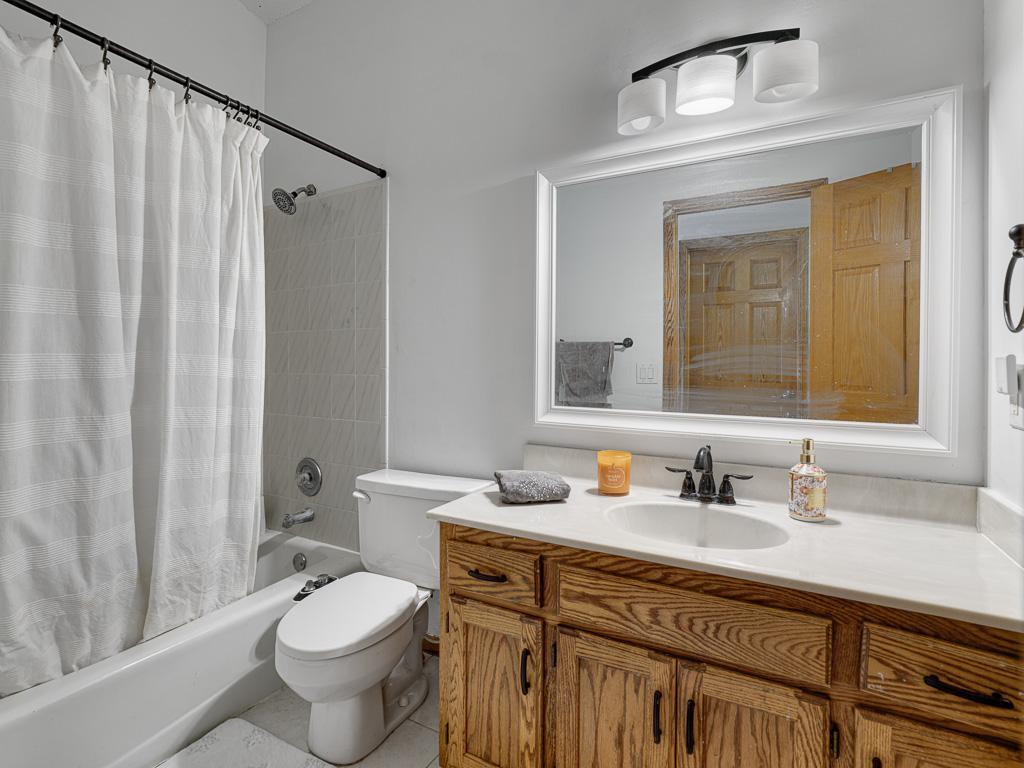 View of Residential at 9108 Loch Lomond Boulevard, Brooklyn Park MN 55443, Brooklyn Park (21 of 30) - Mike Wilen | Minnesota Team Real Estate