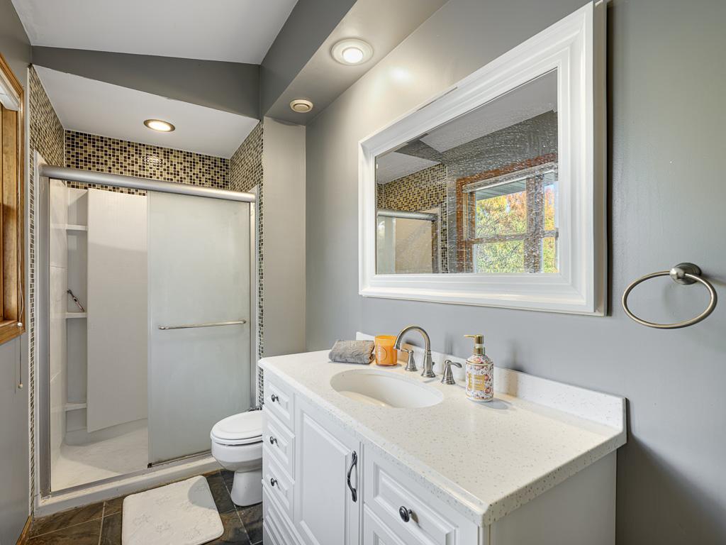 View of Residential at 9108 Loch Lomond Boulevard, Brooklyn Park MN 55443, Brooklyn Park (17 of 30) - Mike Wilen | Minnesota Team Real Estate