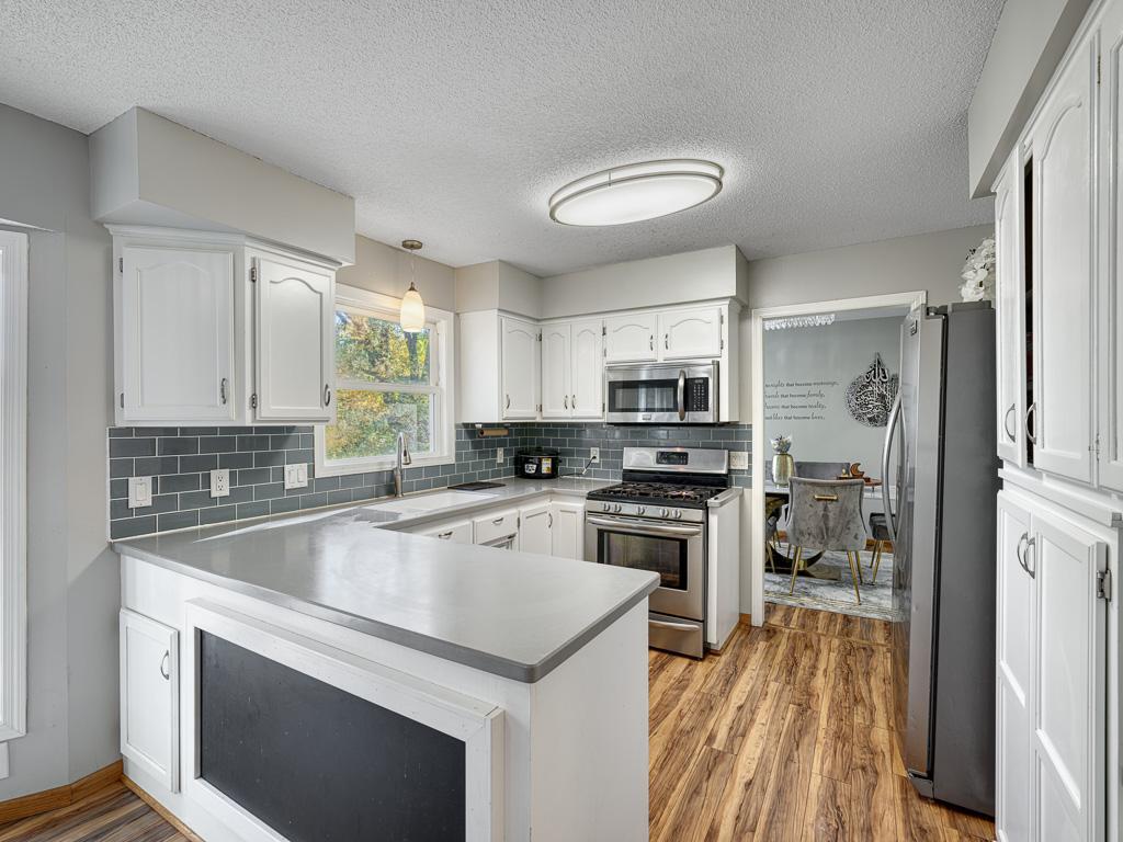 View of Residential at 9108 Loch Lomond Boulevard, Brooklyn Park MN 55443, Brooklyn Park (7 of 30) - Mike Wilen | Minnesota Team Real Estate