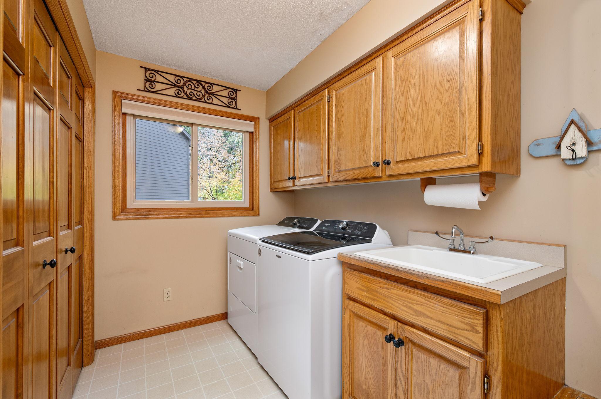 View of Residential at 6229 Juneau Lane, Maple Grove MN 55311, Maple Grove (15 of 40) - Mike Wilen | Minnesota Team Real Estate