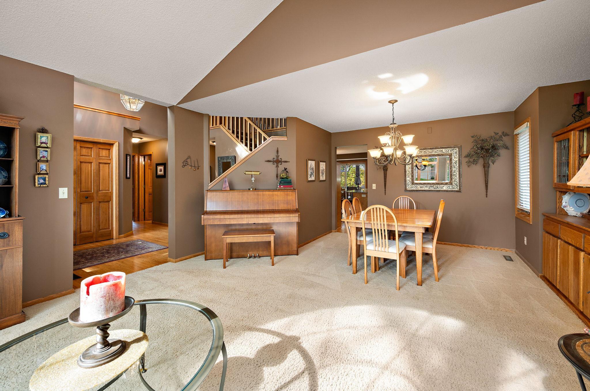 View of Residential at 6229 Juneau Lane, Maple Grove MN 55311, Maple Grove (12 of 40) - Mike Wilen | Minnesota Team Real Estate