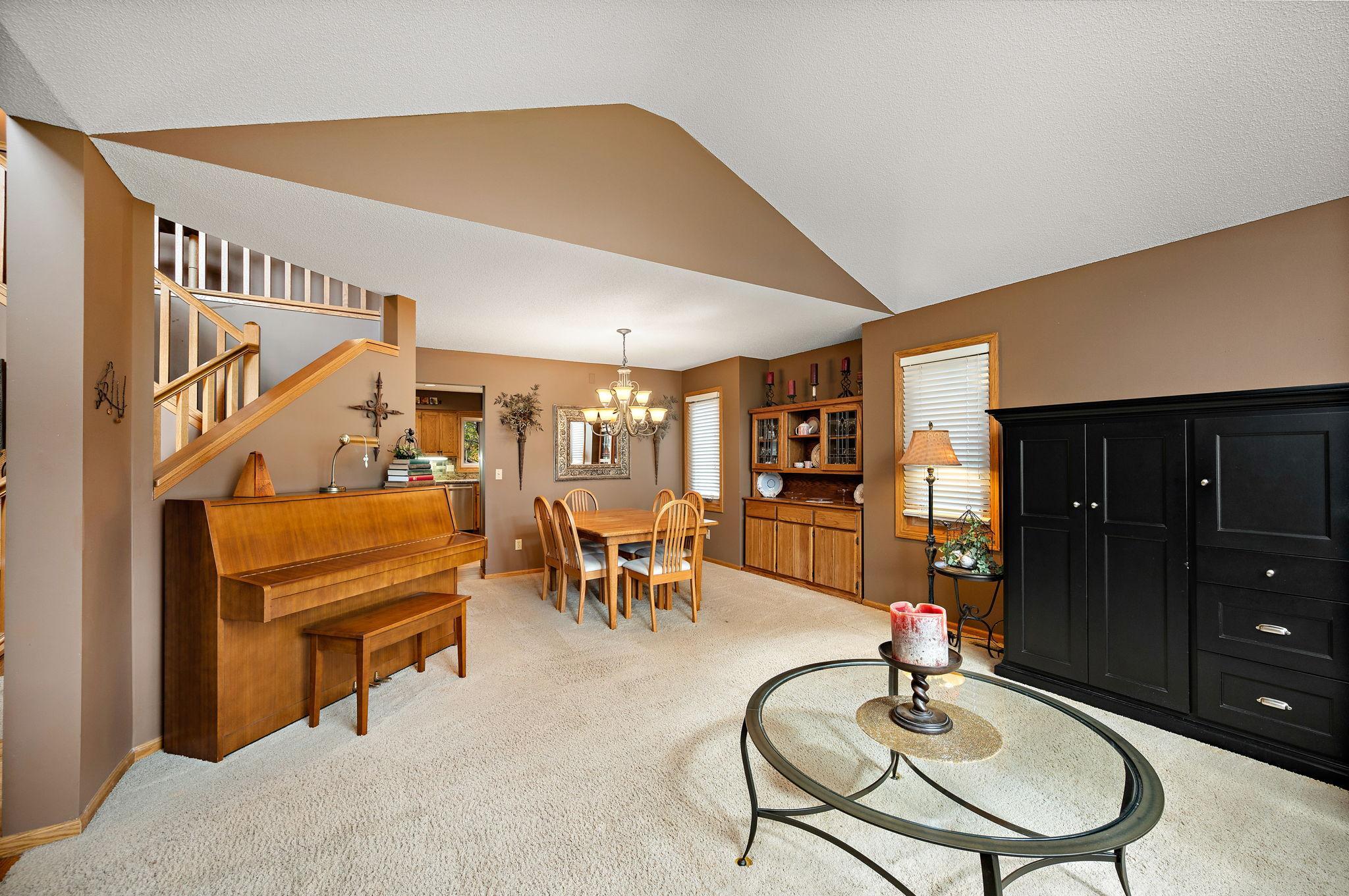 View of Residential at 6229 Juneau Lane, Maple Grove MN 55311, Maple Grove (11 of 40) - Mike Wilen | Minnesota Team Real Estate