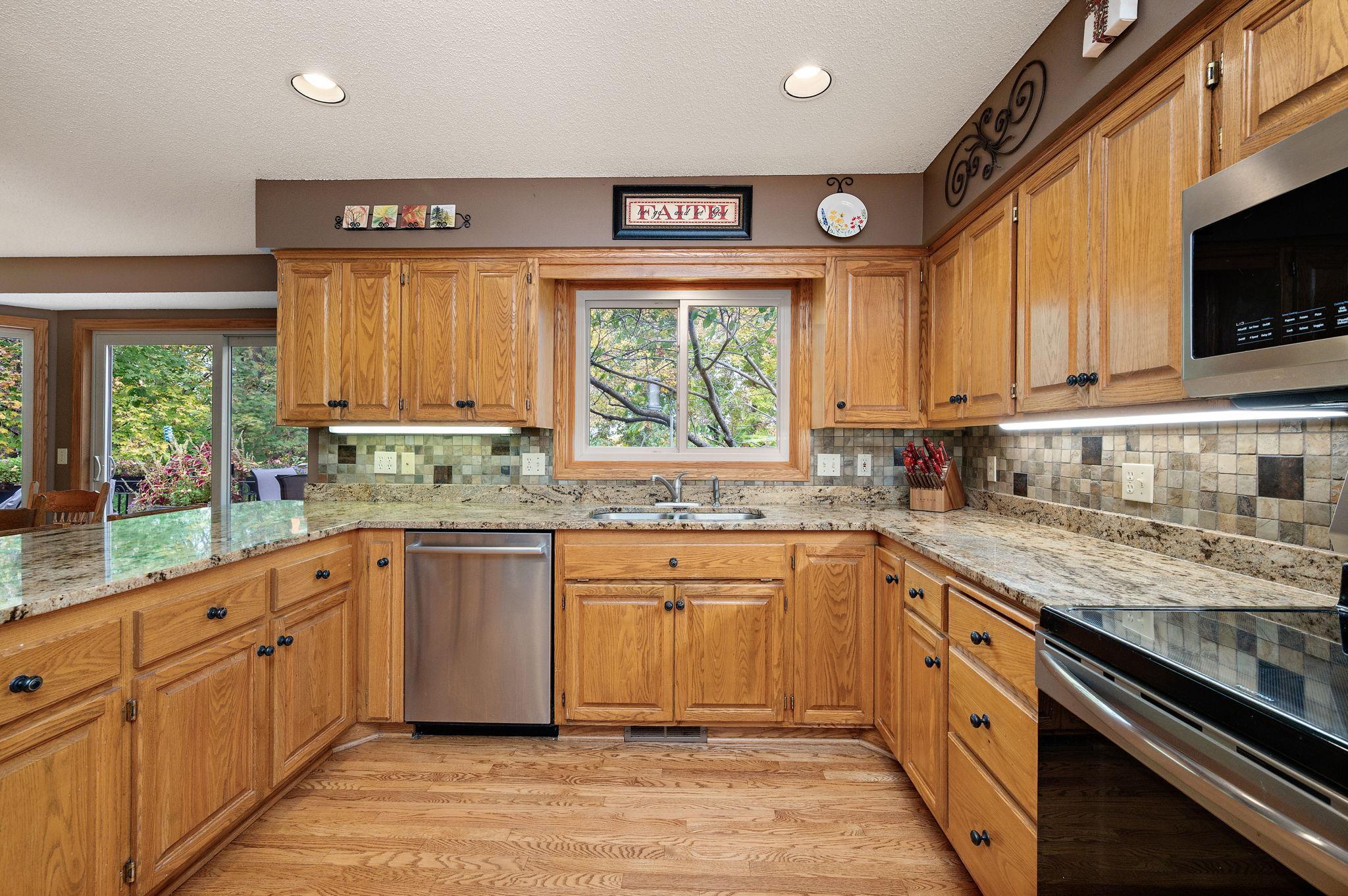 View of Residential at 6229 Juneau Lane, Maple Grove MN 55311, Maple Grove (9 of 40) - Mike Wilen | Minnesota Team Real Estate