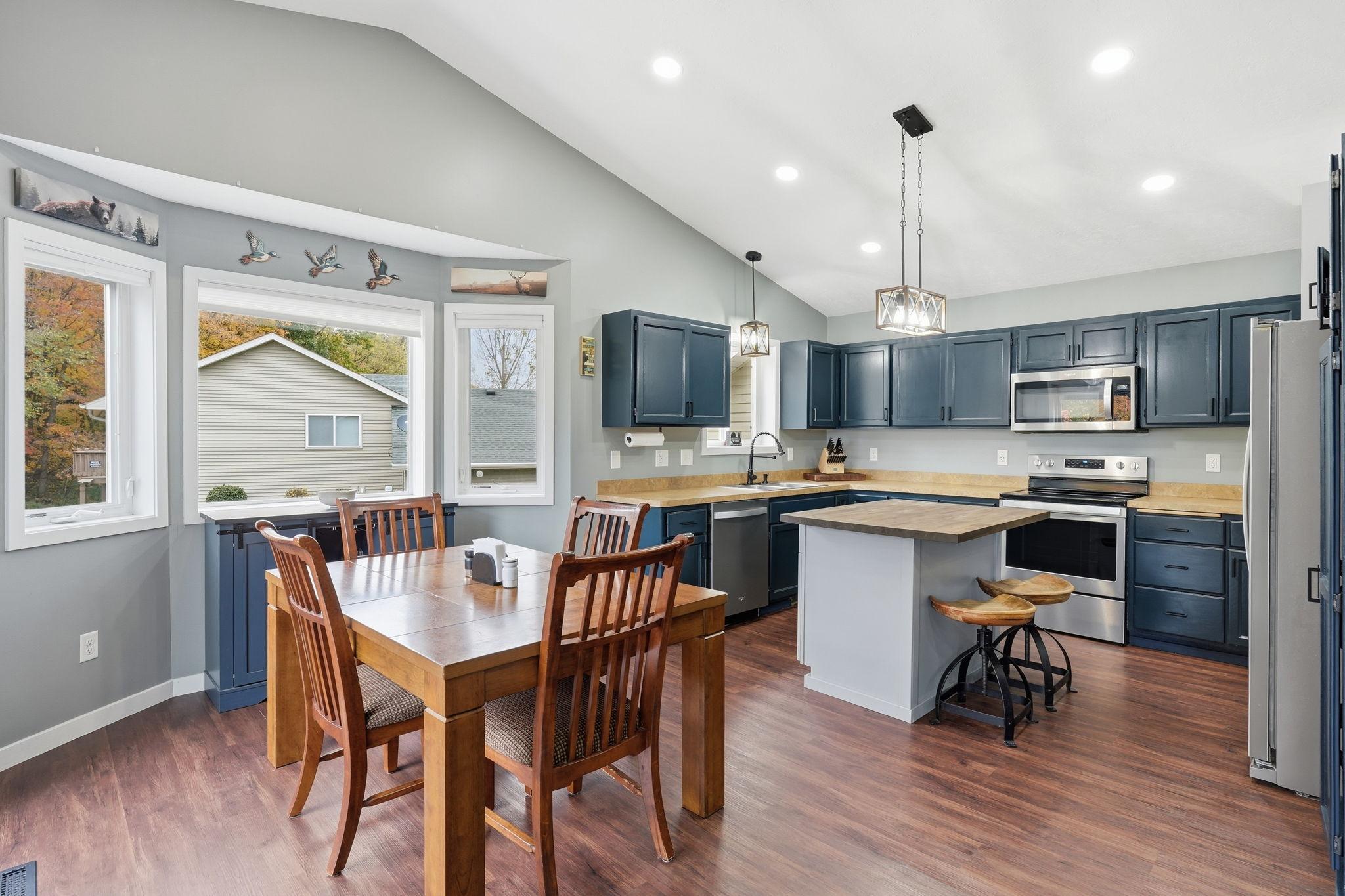 View of Residential at 30530 Redding Avenue, Shafer MN 55074, Shafer (10 of 38) - Mike Wilen | Minnesota Team Real Estate