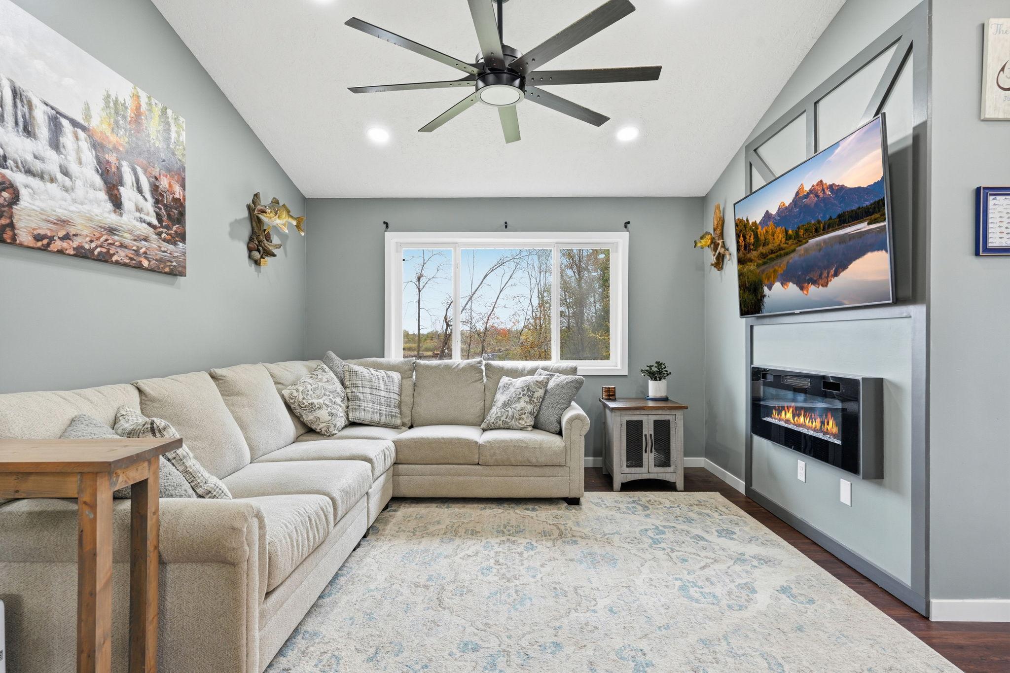 View of Residential at 30530 Redding Avenue, Shafer MN 55074, Shafer (12 of 38) - Mike Wilen | Minnesota Team Real Estate