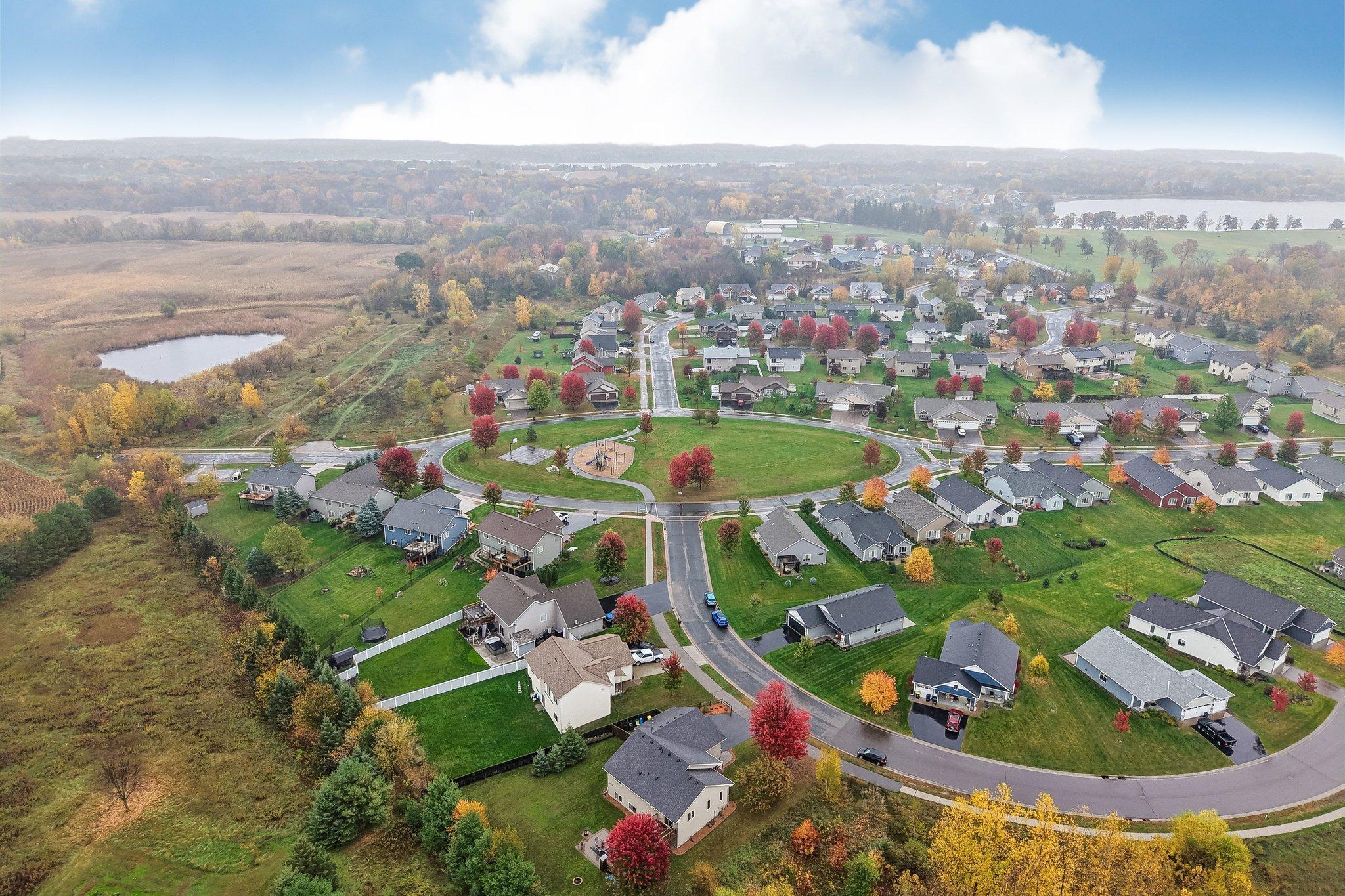 View of Residential at 31758 Newport Curve, Lindstrom MN 55045, Lindstrom (51 of 52) - Mike Wilen | Minnesota Team Real Estate