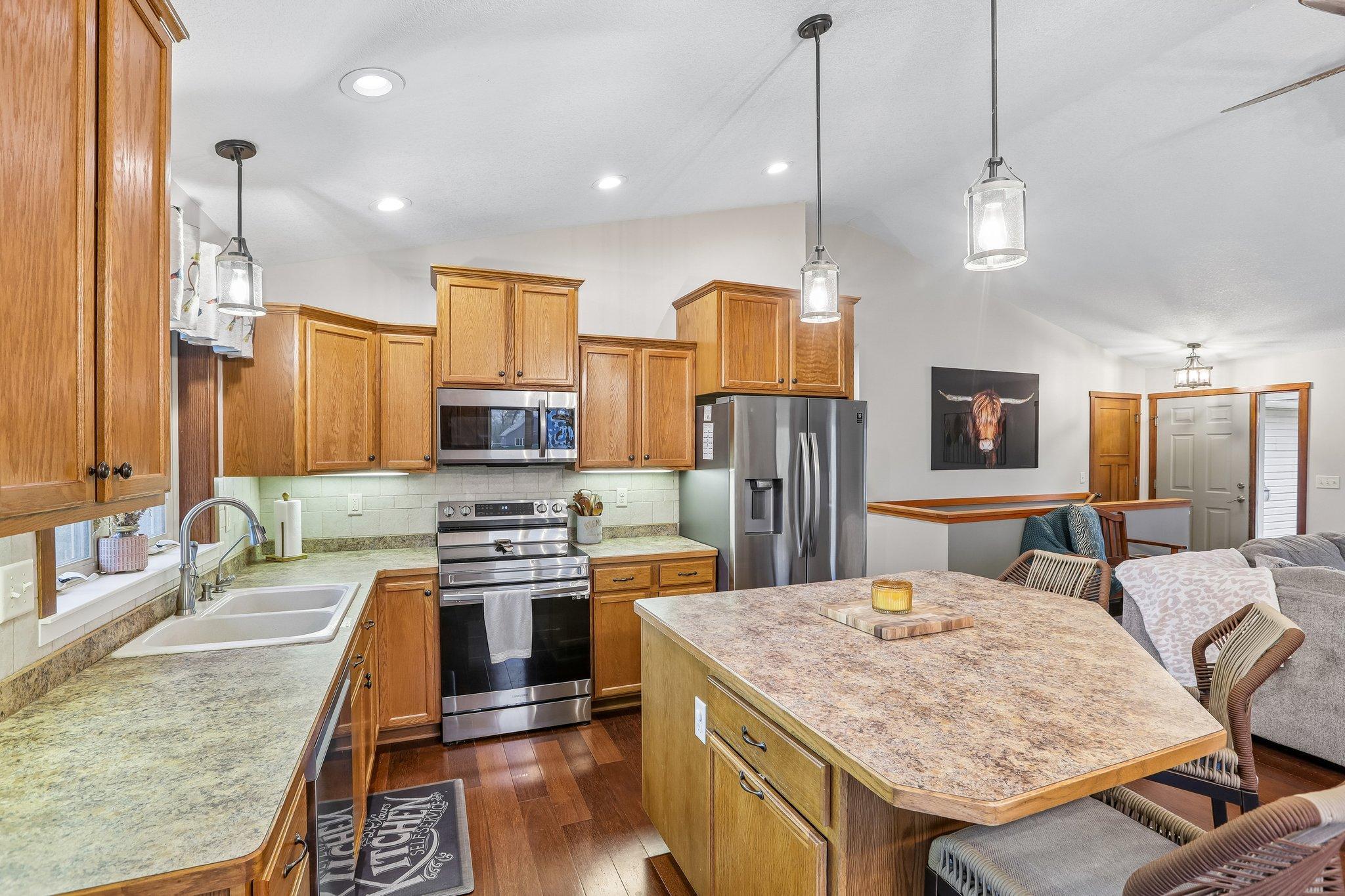 View of Residential at 31758 Newport Curve, Lindstrom MN 55045, Lindstrom (12 of 52) - Mike Wilen | Minnesota Team Real Estate