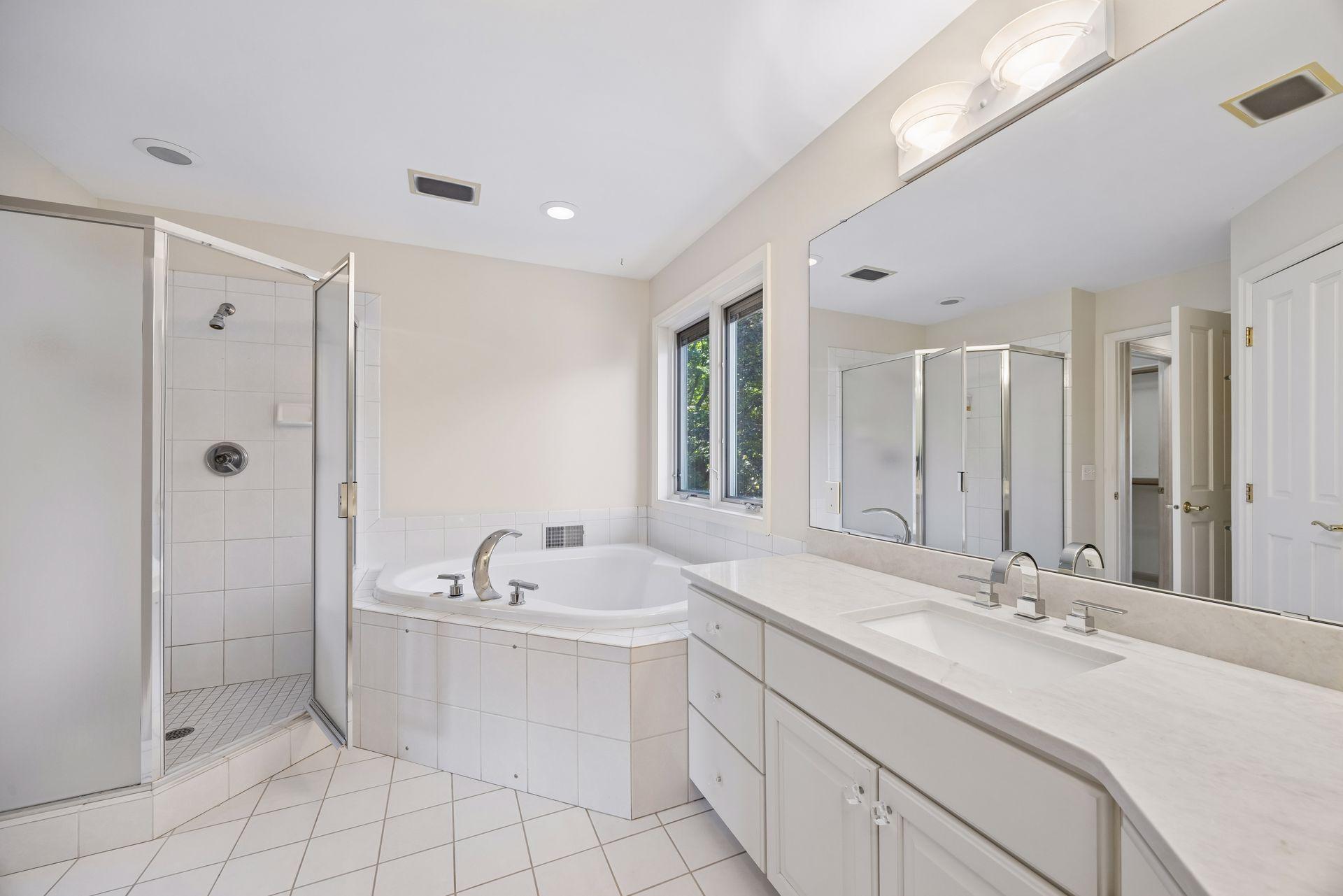 View of Residential at 21 Raven Road, North Oaks MN 55127, North Oaks (44 of 69) - Mike Wilen | Minnesota Team Real Estate