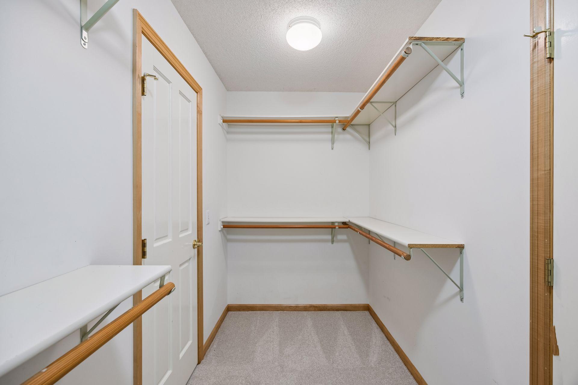 View of Residential at 21 Raven Road, North Oaks MN 55127, North Oaks (49 of 69) - Mike Wilen | Minnesota Team Real Estate