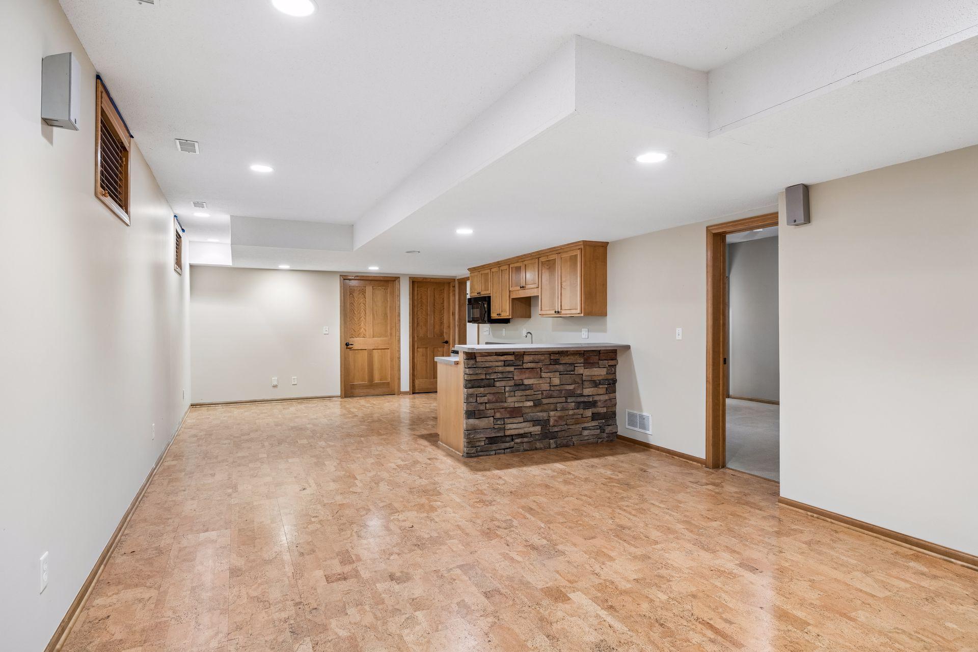 View of Residential at 21 Raven Road, North Oaks MN 55127, North Oaks (57 of 84) - Mike Wilen | Minnesota Team Real Estate