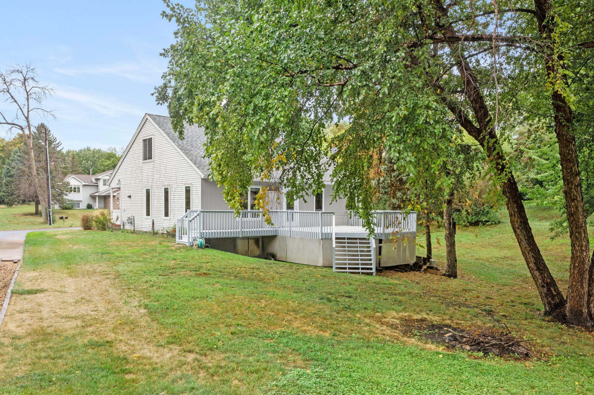 View of Residential at 8008 Mount Curve Boulevard, Brooklyn Park MN 55445, Brooklyn Park (58 of 65) - Mike Wilen | Minnesota Team Real Estate