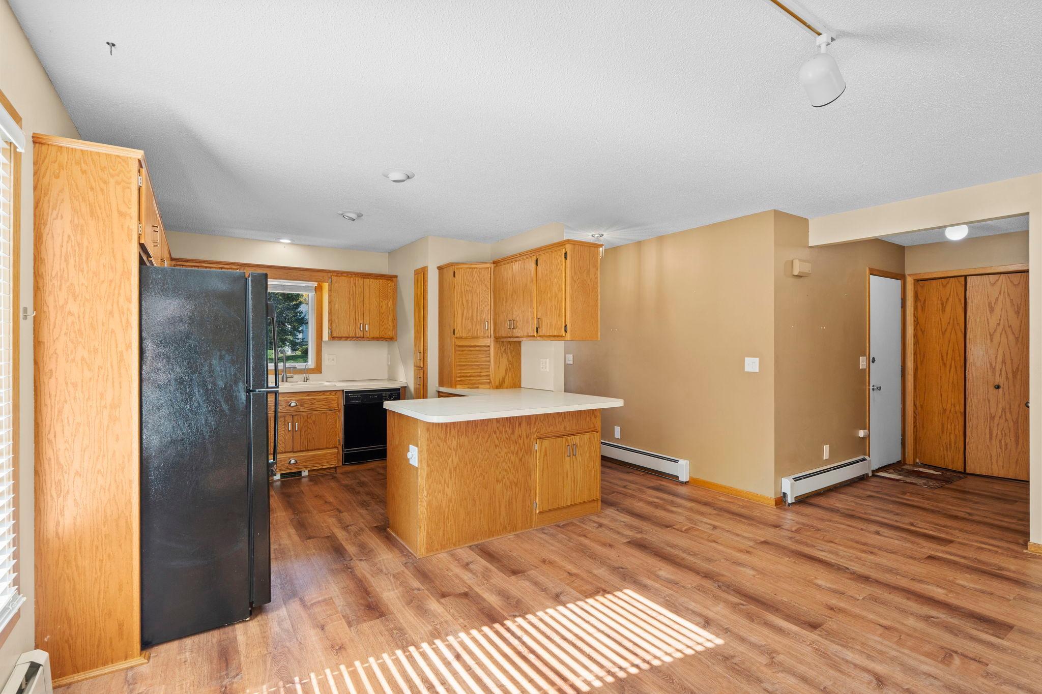 View of Residential at 8008 Mount Curve Boulevard, Brooklyn Park MN 55445, Brooklyn Park (9 of 65) - Mike Wilen | Minnesota Team Real Estate