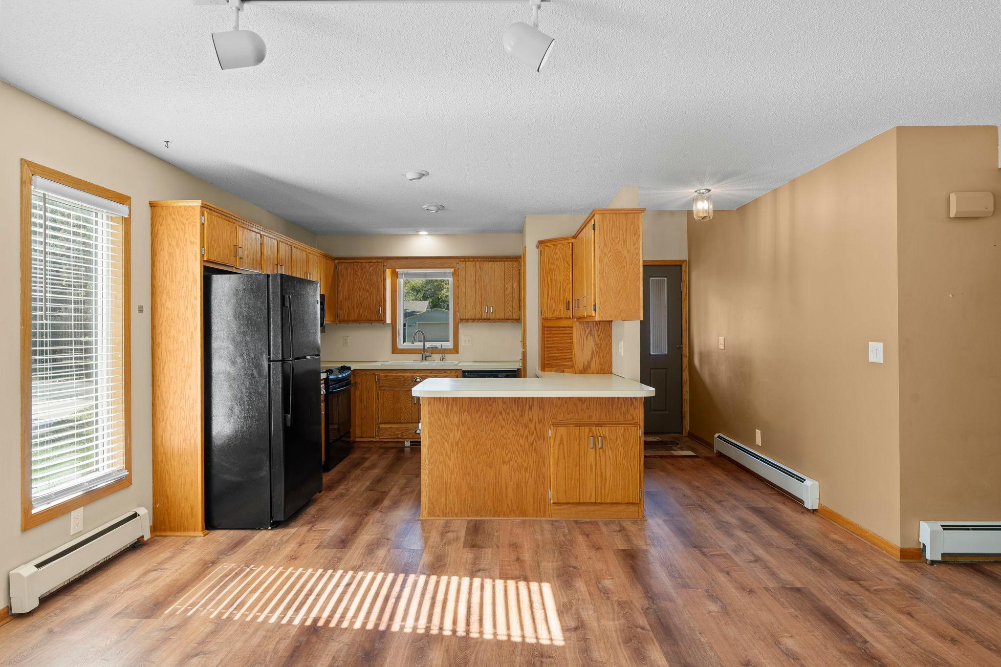 View of Residential at 8008 Mount Curve Boulevard, Brooklyn Park MN 55445, Brooklyn Park (7 of 65) - Mike Wilen | Minnesota Team Real Estate