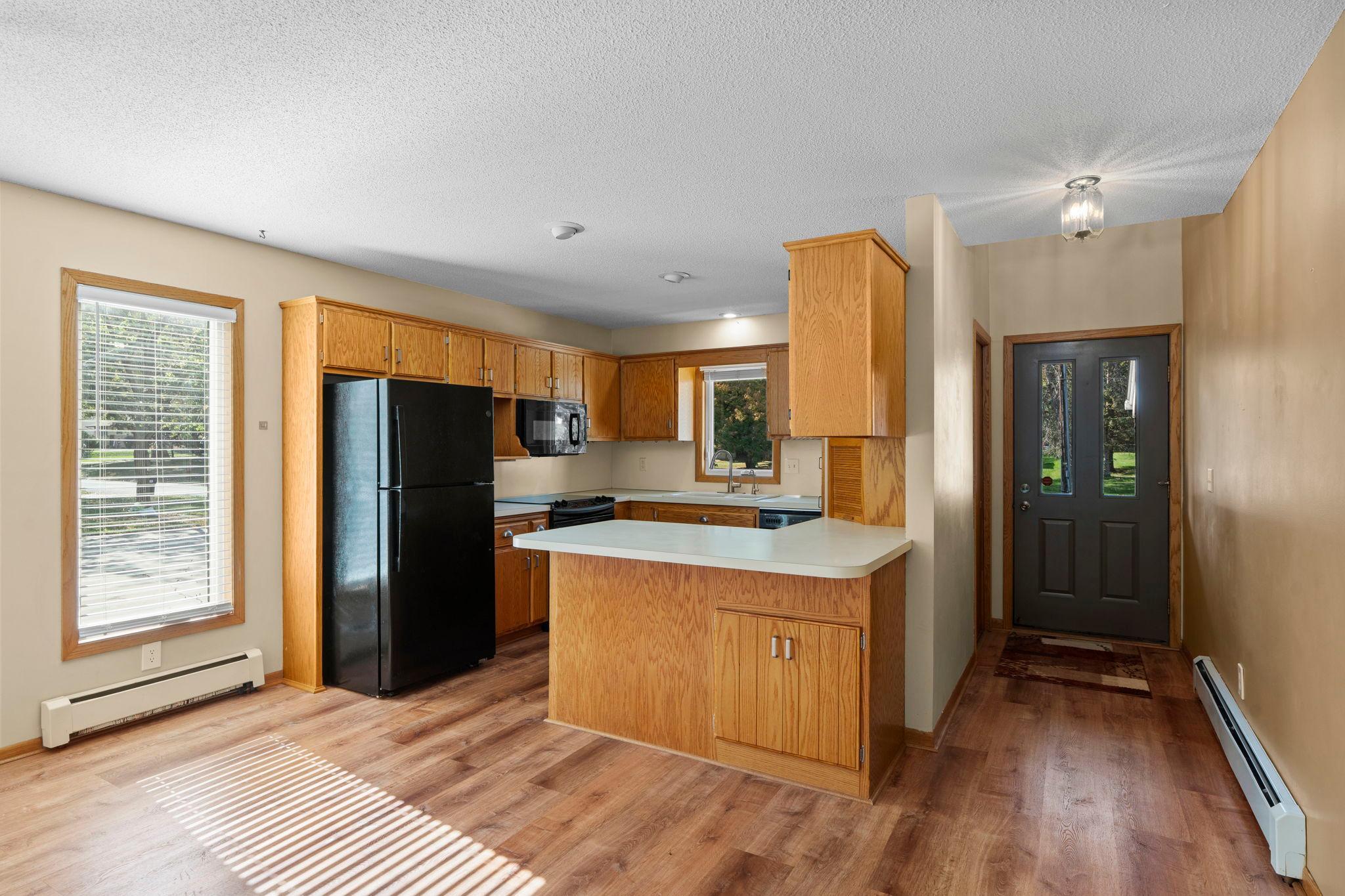 View of Residential at 8008 Mount Curve Boulevard, Brooklyn Park MN 55445, Brooklyn Park (6 of 65) - Mike Wilen | Minnesota Team Real Estate
