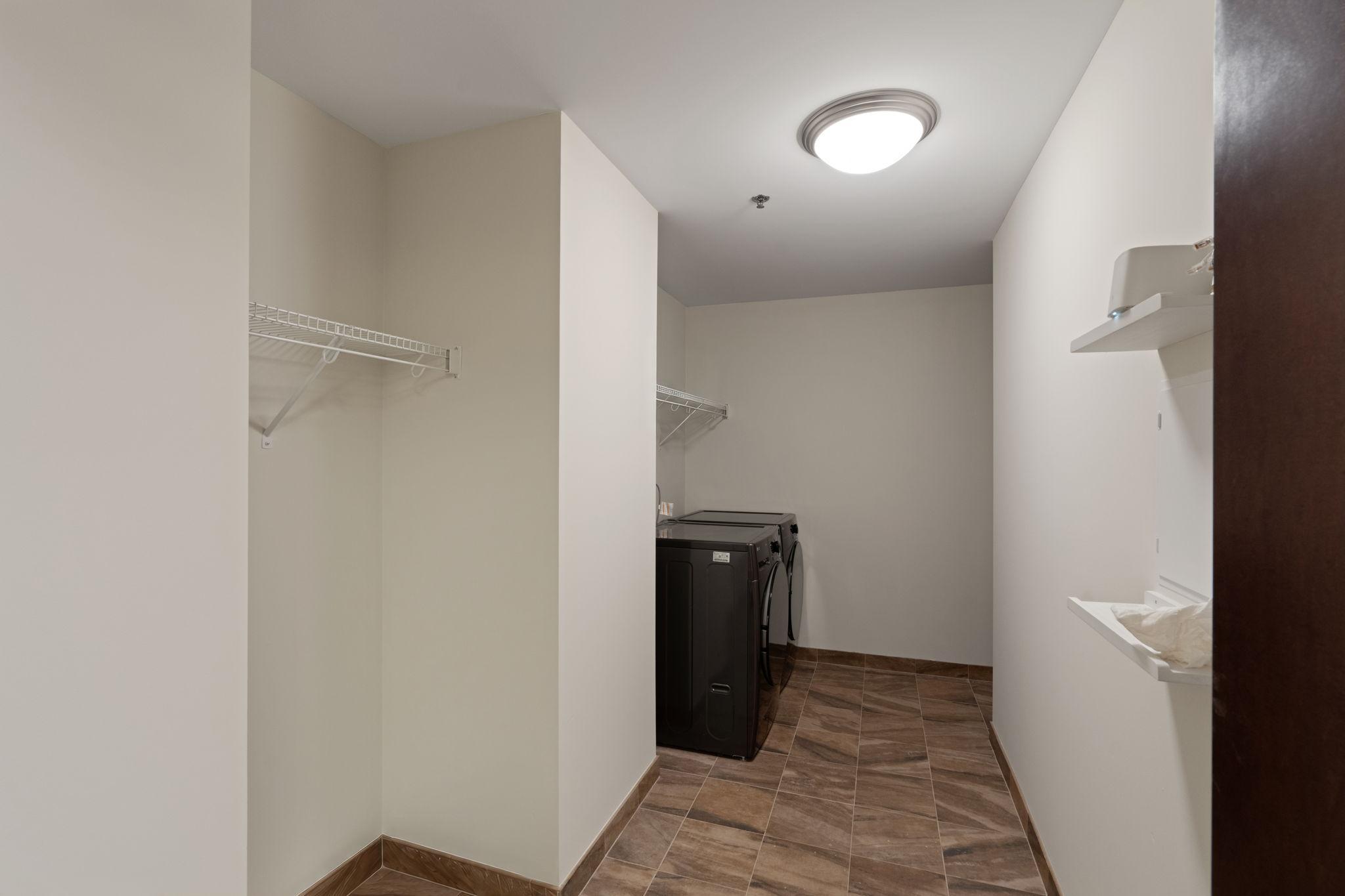 View of Residential at 1120 2nd Street #201, Minneapolis MN 55415, Minneapolis (25 of 50) - Mike Wilen | Minnesota Team Real Estate