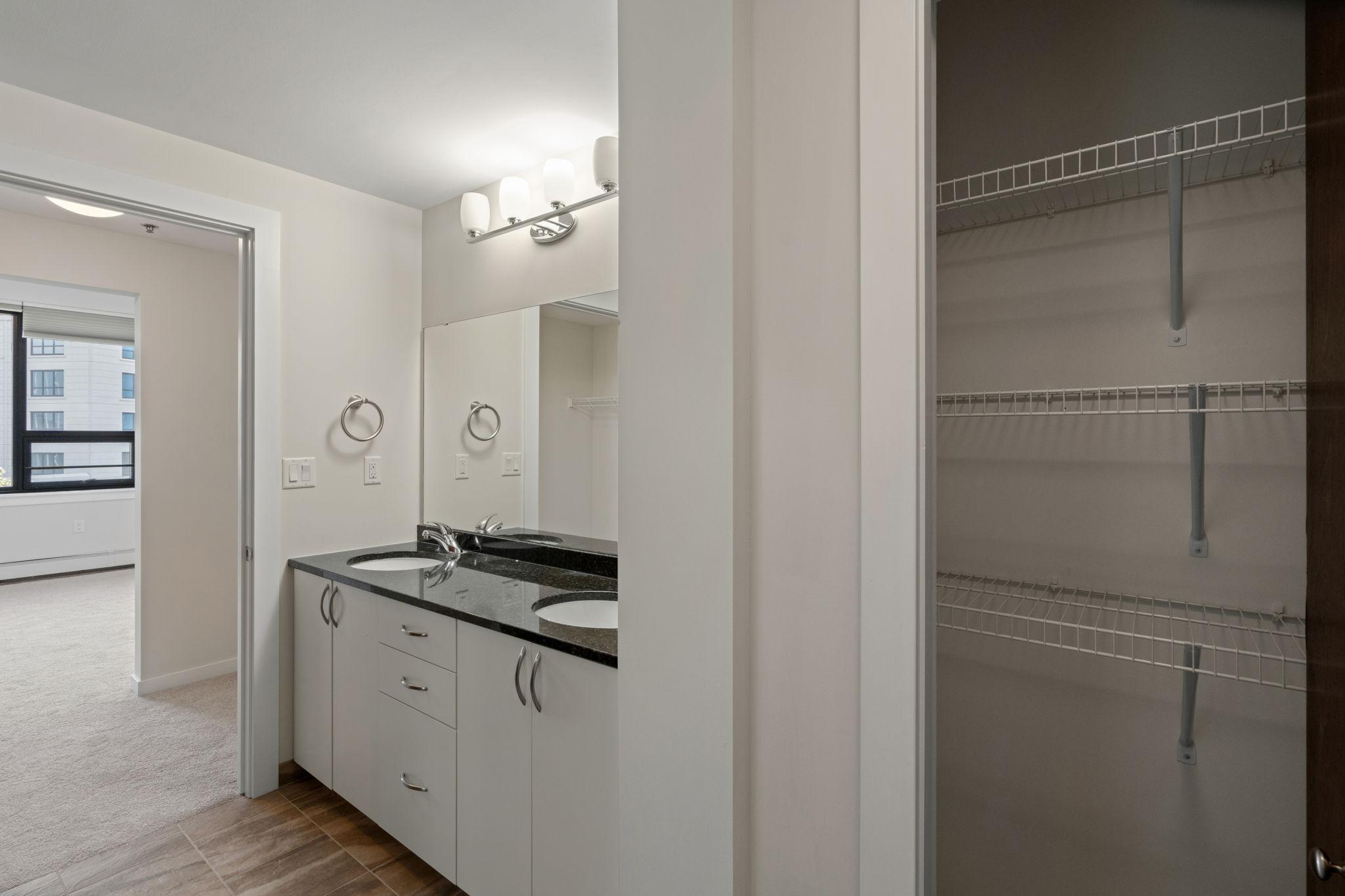 View of Residential at 1120 2nd Street #201, Minneapolis MN 55415, Minneapolis (22 of 50) - Mike Wilen | Minnesota Team Real Estate