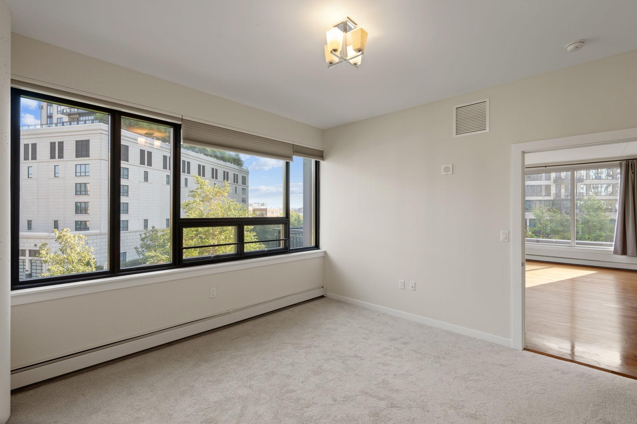 View of Residential at 1120 2nd Street #201, Minneapolis MN 55415, Minneapolis (16 of 50) - Mike Wilen | Minnesota Team Real Estate