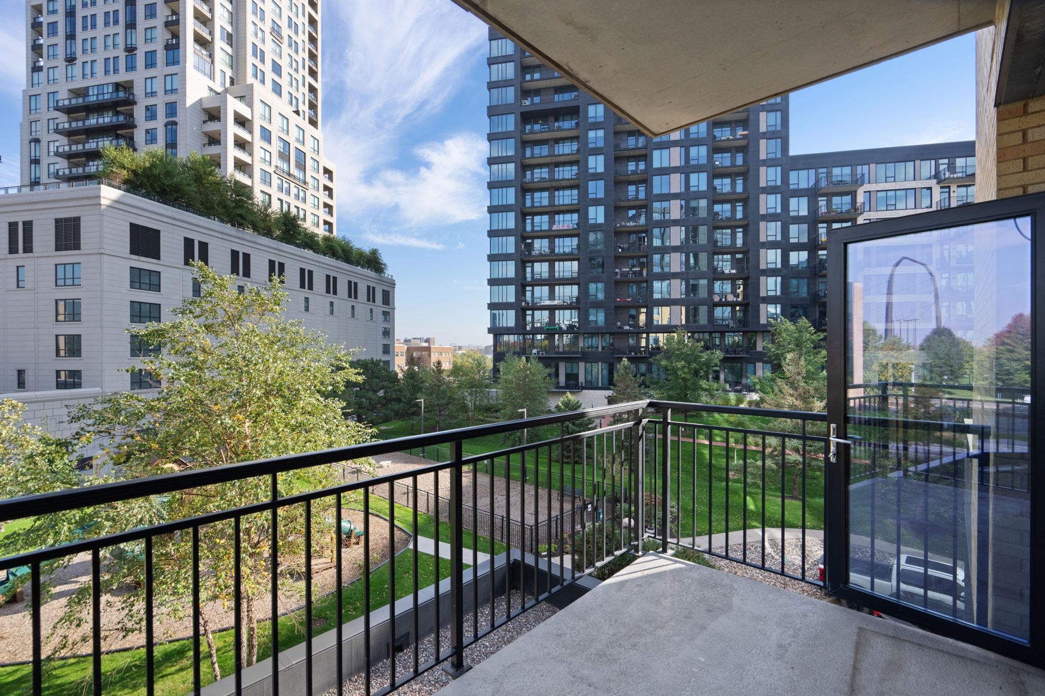 View of Residential at 1120 2nd Street #201, Minneapolis MN 55415, Minneapolis (12 of 50) - Mike Wilen | Minnesota Team Real Estate