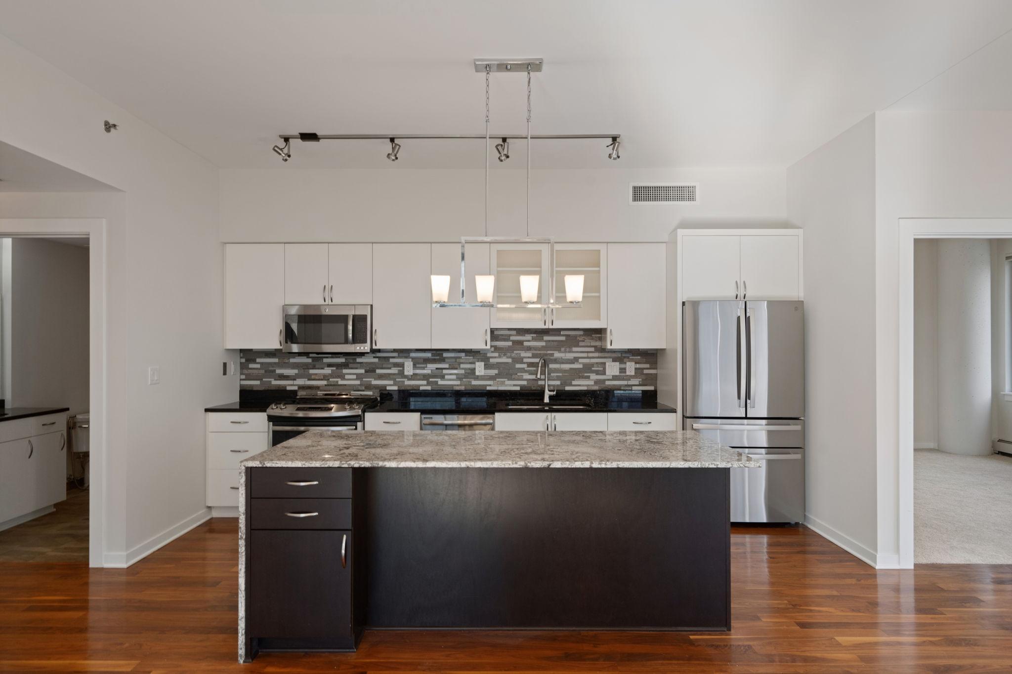 View of Residential at 1120 2nd Street #201, Minneapolis MN 55415, Minneapolis (10 of 50) - Mike Wilen | Minnesota Team Real Estate