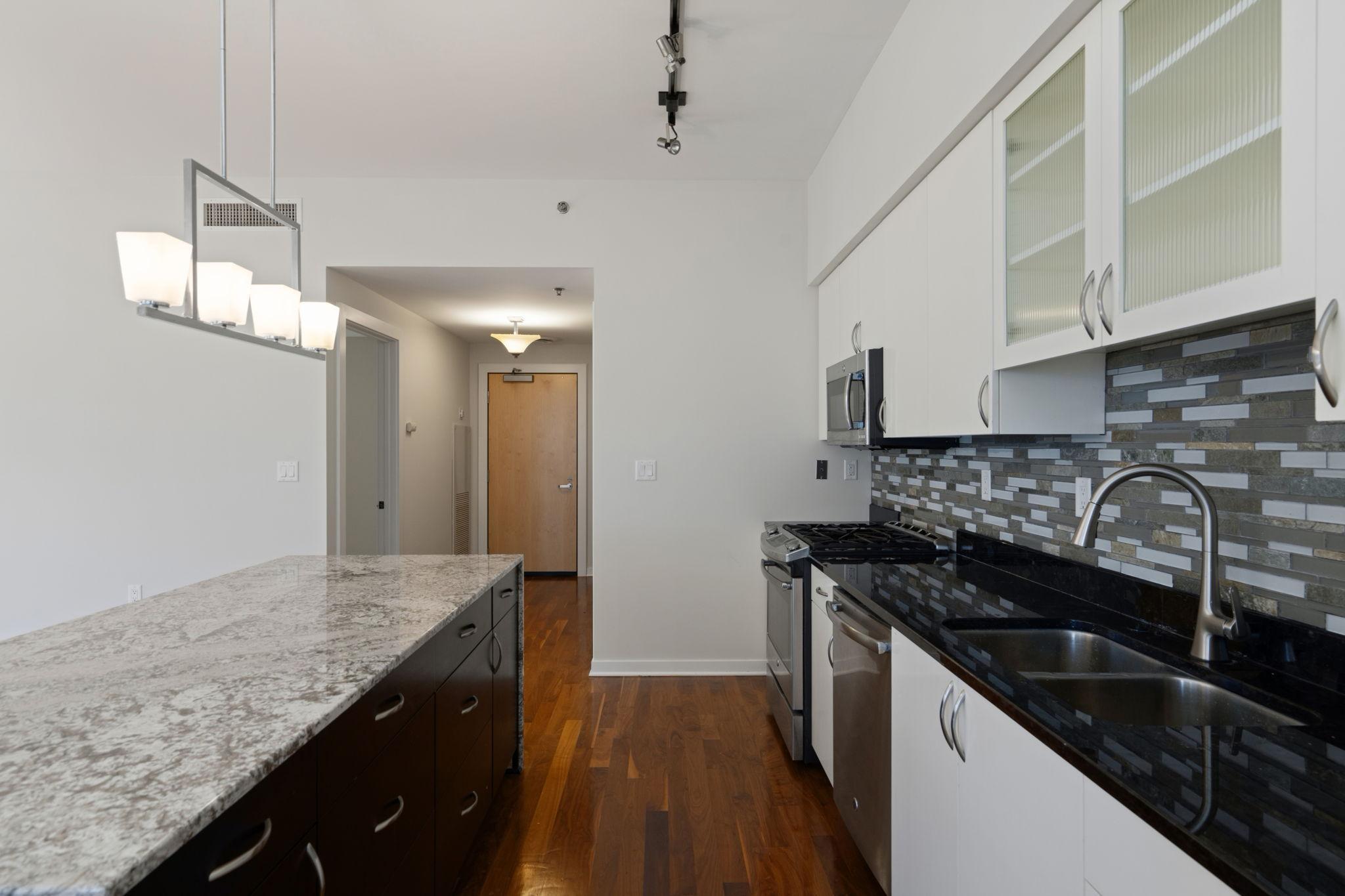 View of Residential at 1120 2nd Street #201, Minneapolis MN 55415, Minneapolis (8 of 50) - Mike Wilen | Minnesota Team Real Estate