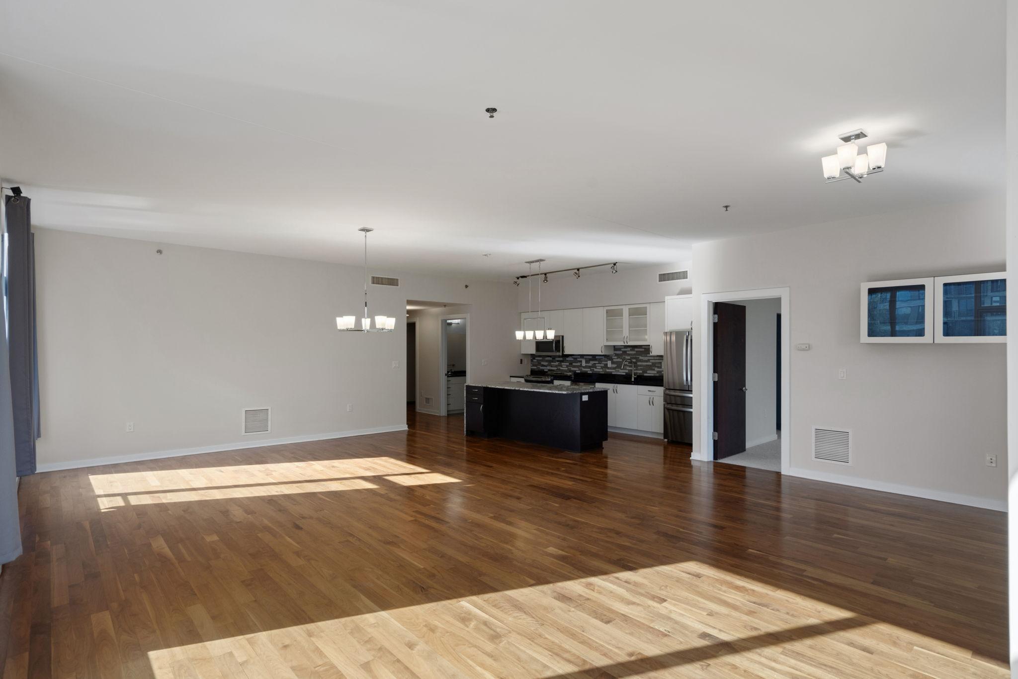 View of Residential at 1120 2nd Street #201, Minneapolis MN 55415, Minneapolis (4 of 50) - Mike Wilen | Minnesota Team Real Estate