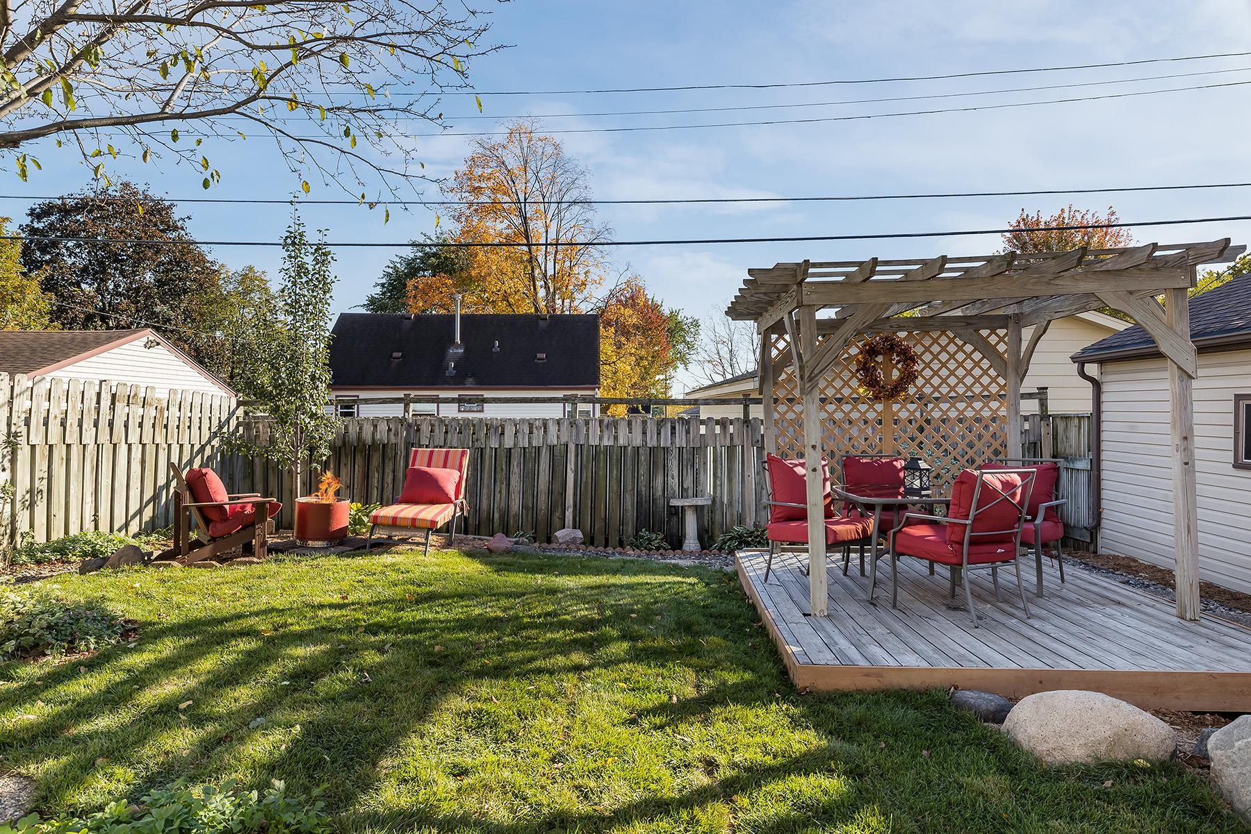 View of Residential at 9021 Club Road, Saint Louis Park MN 55426, Saint Louis Park (33 of 34) - Mike Wilen | Minnesota Team Real Estate