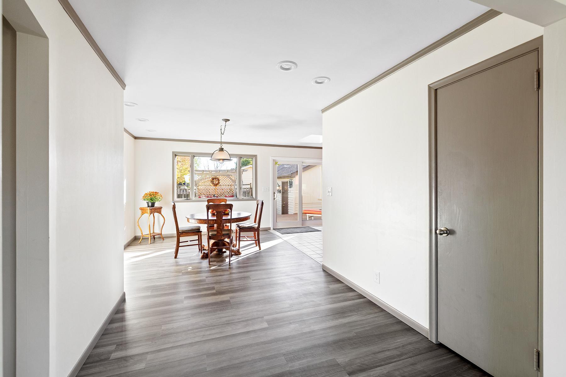 View of Residential at 9021 Club Road, Saint Louis Park MN 55426, Saint Louis Park (16 of 34) - Mike Wilen | Minnesota Team Real Estate