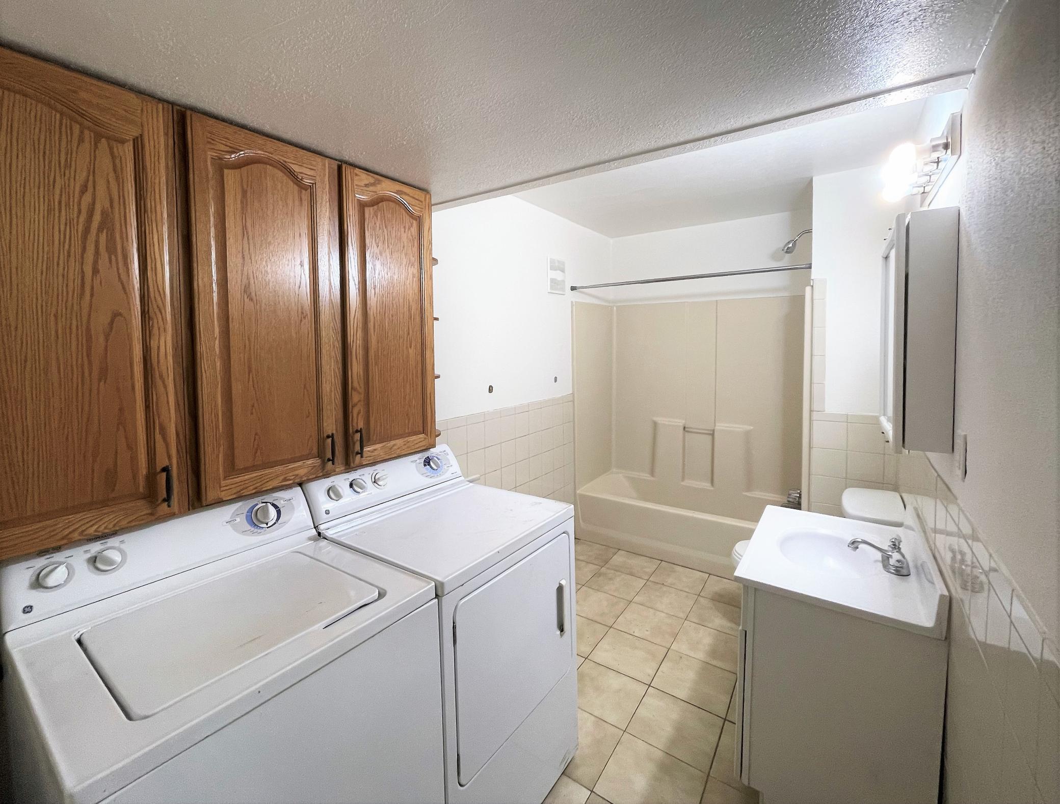 View of Residential Income at 824 Lowry Avenue, Minneapolis MN 55418, Minneapolis (7 of 16) - Mike Wilen | Minnesota Team Real Estate