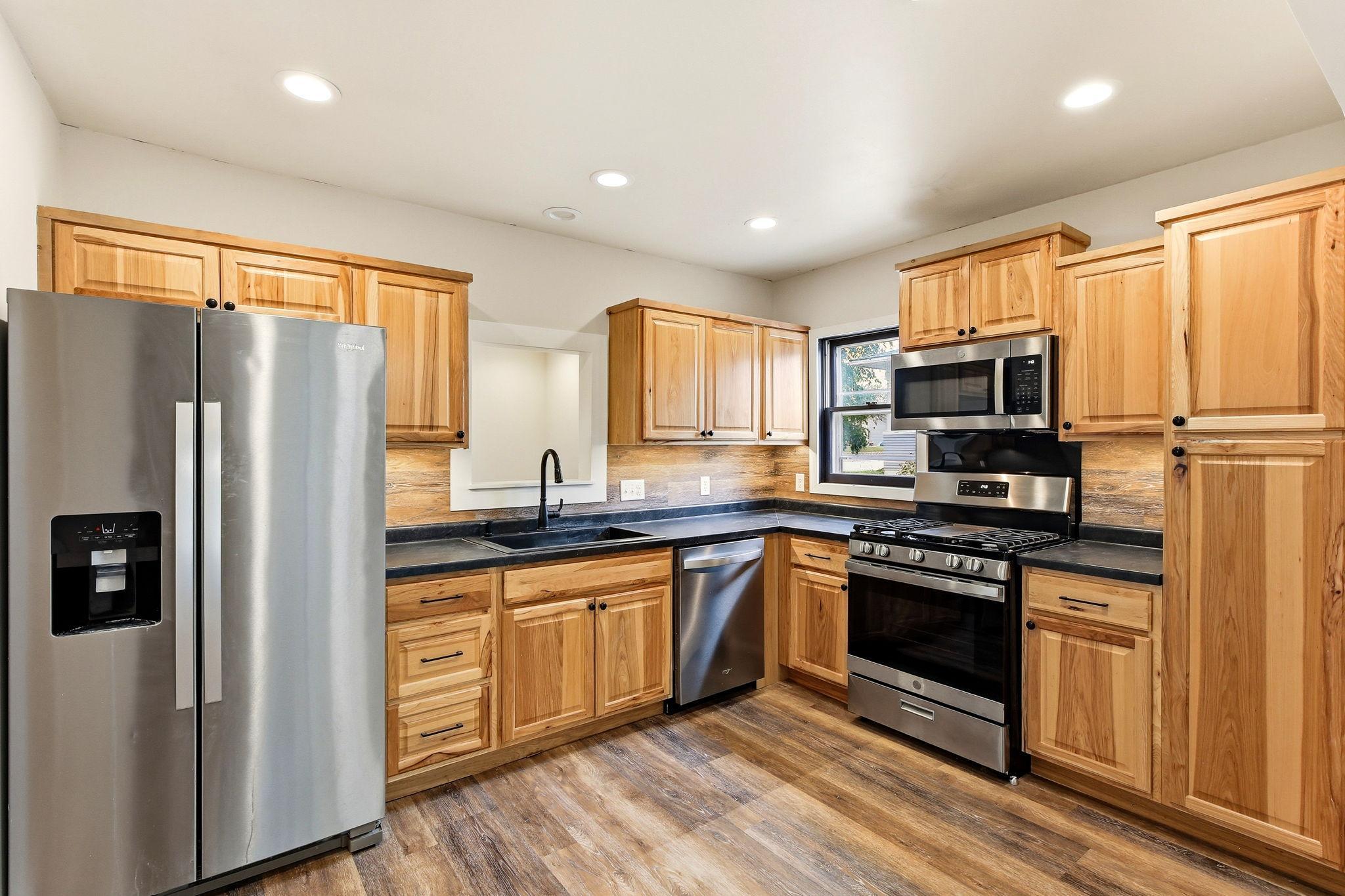 View of Residential at 200 Excelsior Avenue, Annandale MN 55302, Annandale (11 of 38) - Mike Wilen | Minnesota Team Real Estate