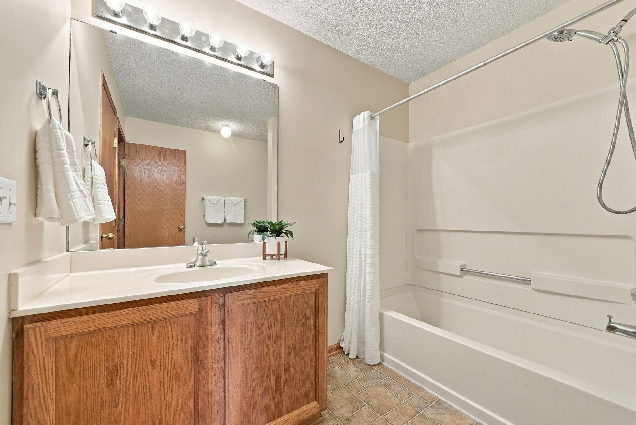 View of Residential at 11679 Langford Circle, Burnsville MN 55337, Burnsville (32 of 57) - Mike Wilen | Minnesota Team Real Estate
